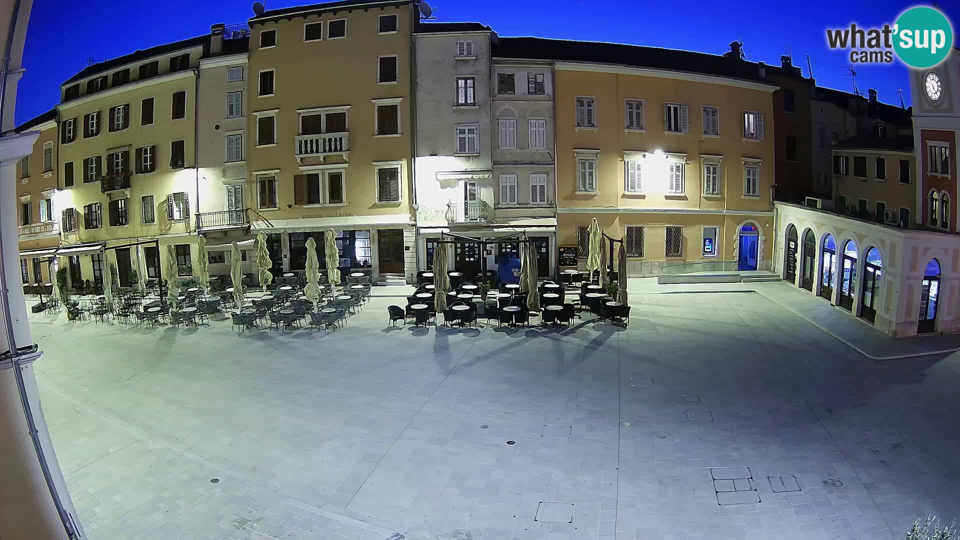 Spletna kamera Rovinj Center – Glavni trg