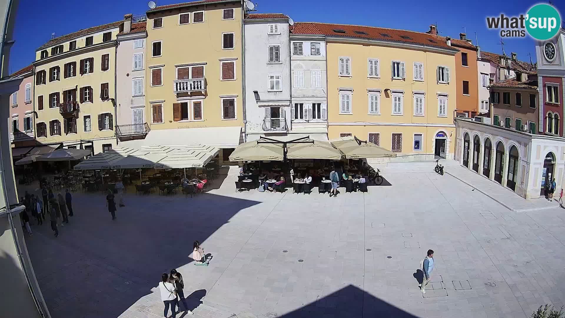 Spletna kamera Rovinj Center – Glavni trg