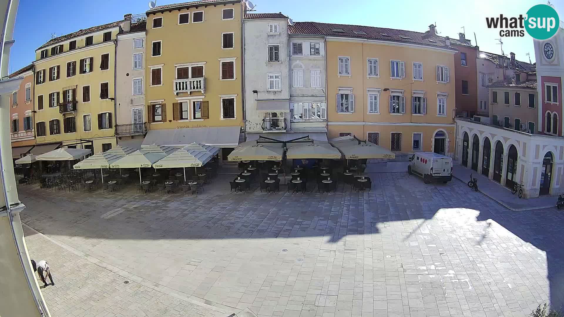 Spletna kamera Rovinj Center – Glavni trg