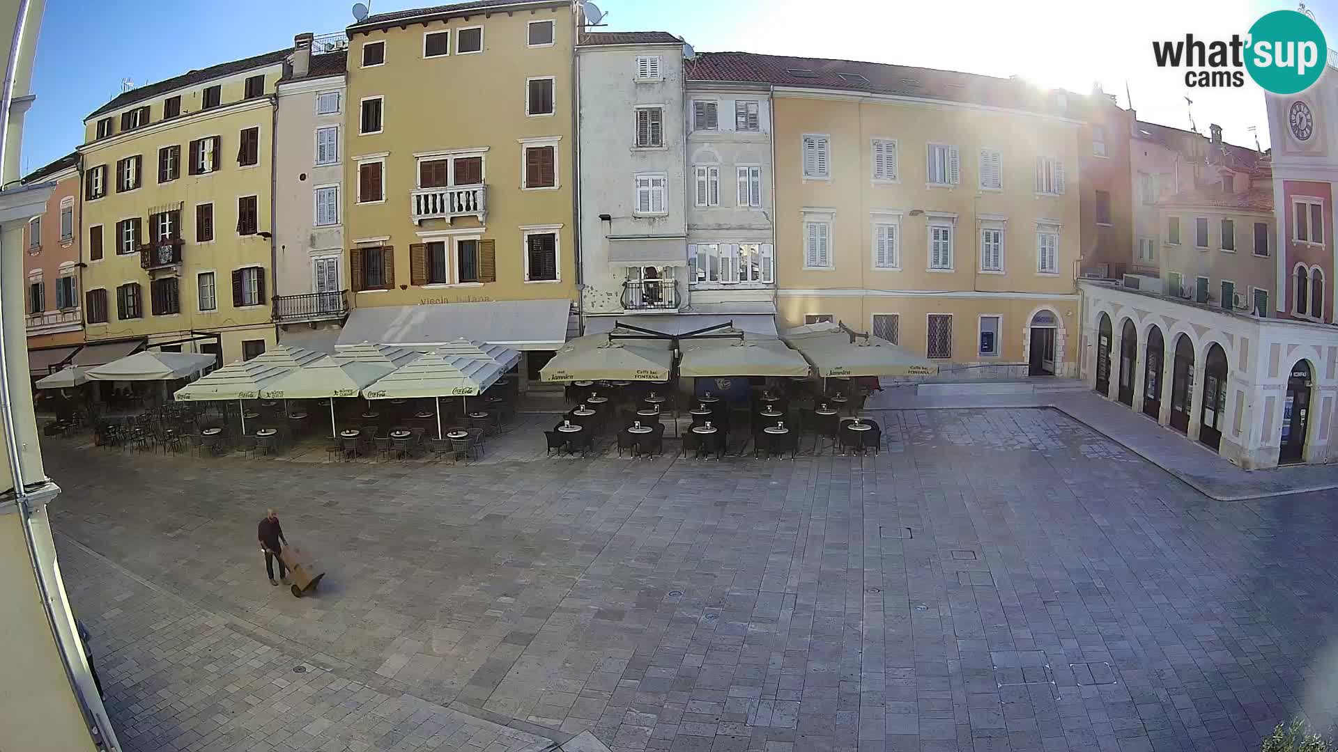 Webcam Rovinj Zentrum – Hauptplatz in Echtzeit