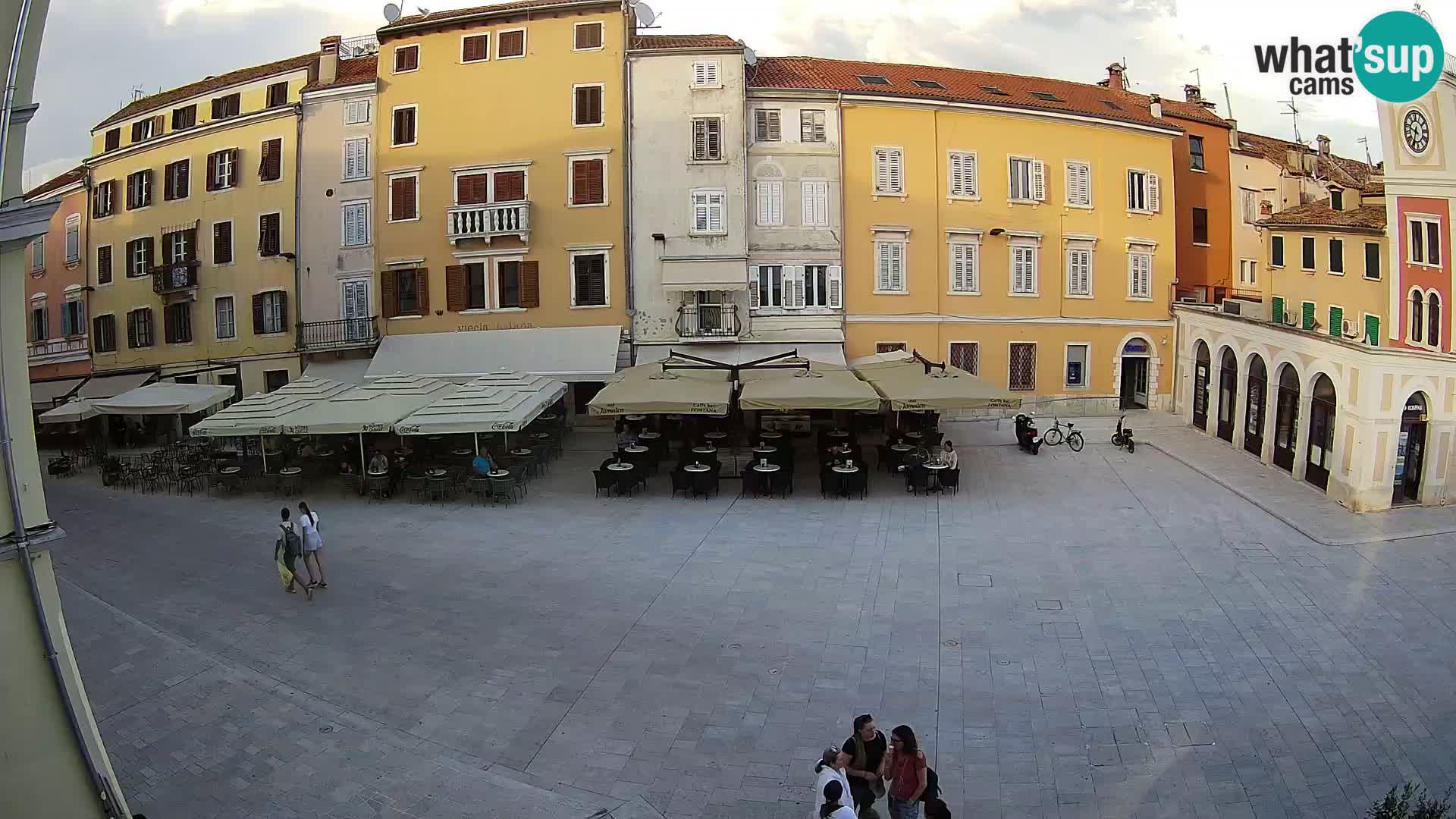 Spletna kamera Rovinj Center – Glavni trg