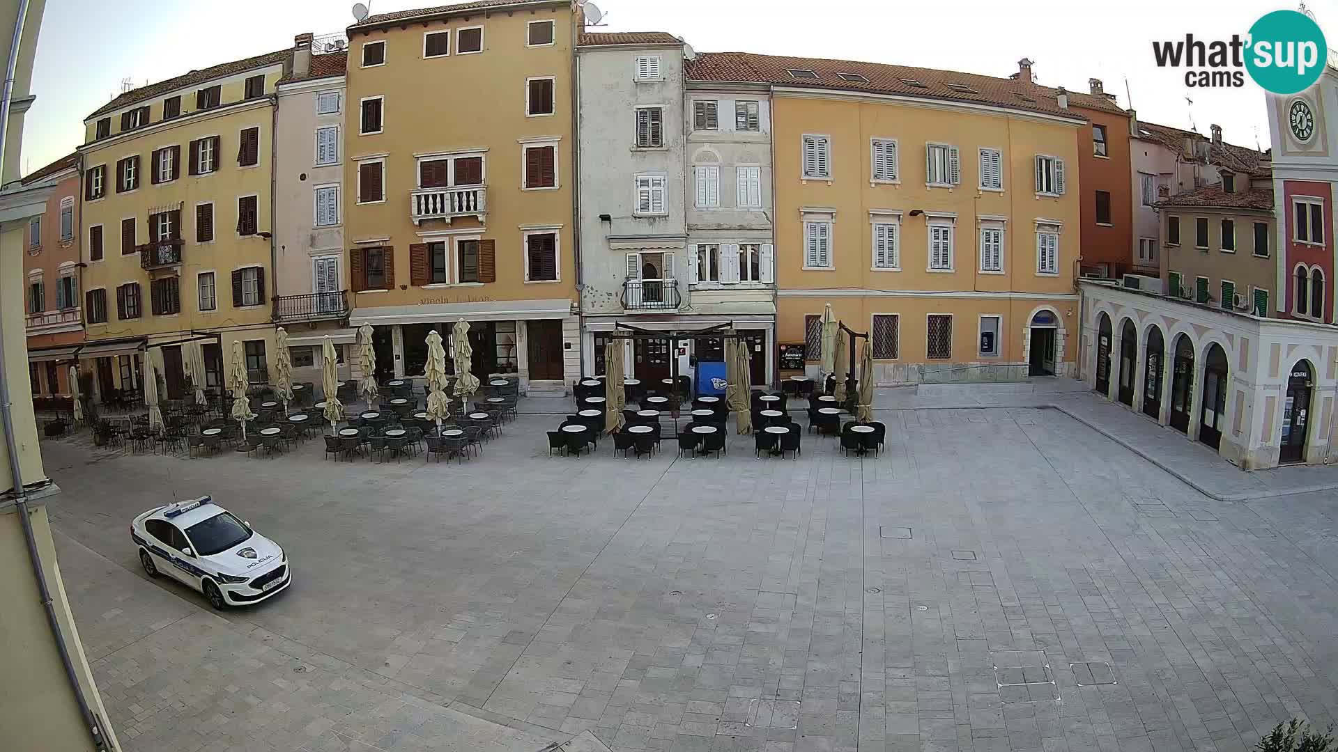 Spletna kamera Rovinj Center – Glavni trg