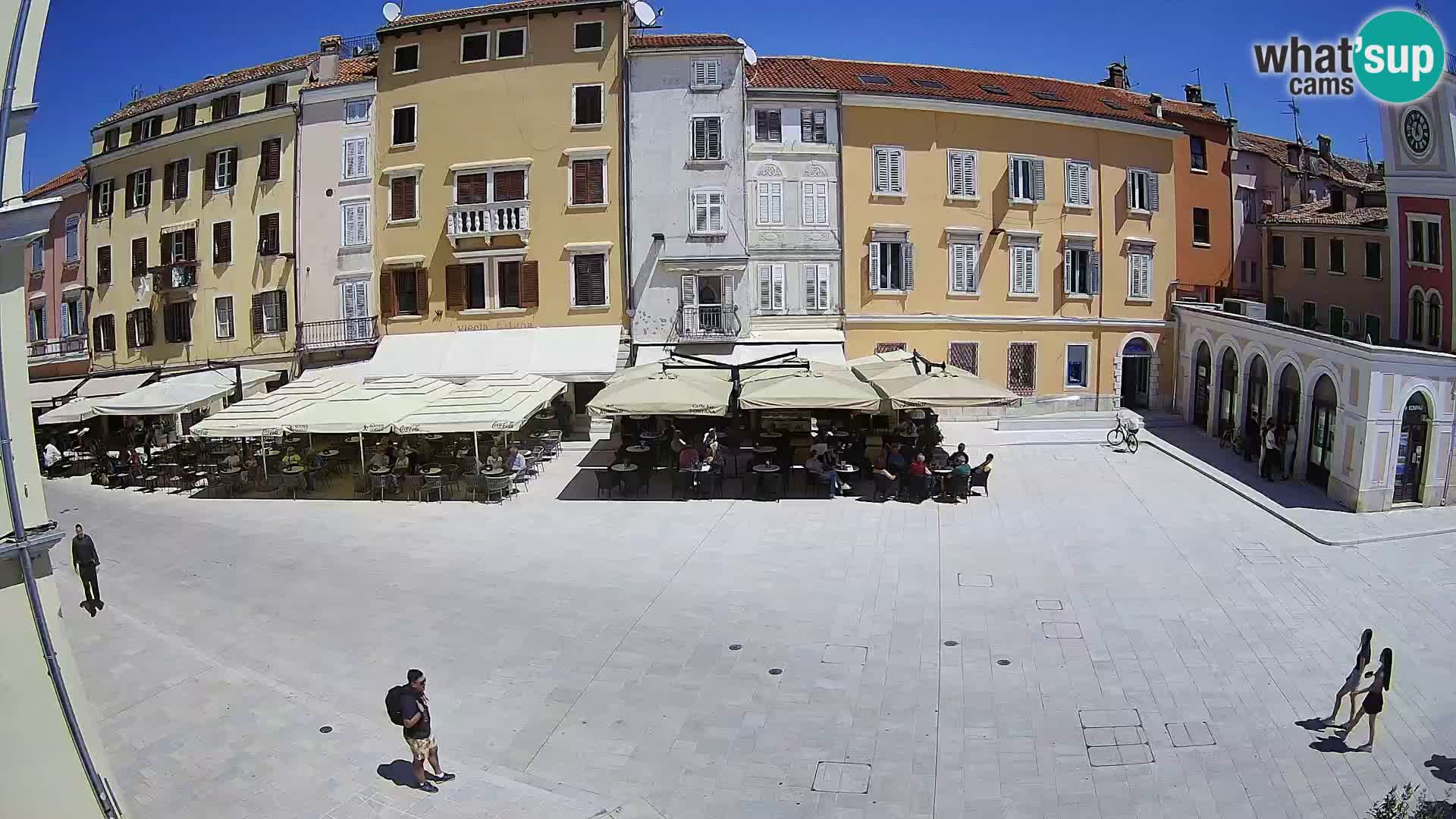 Spletna kamera Rovinj Center – Glavni trg