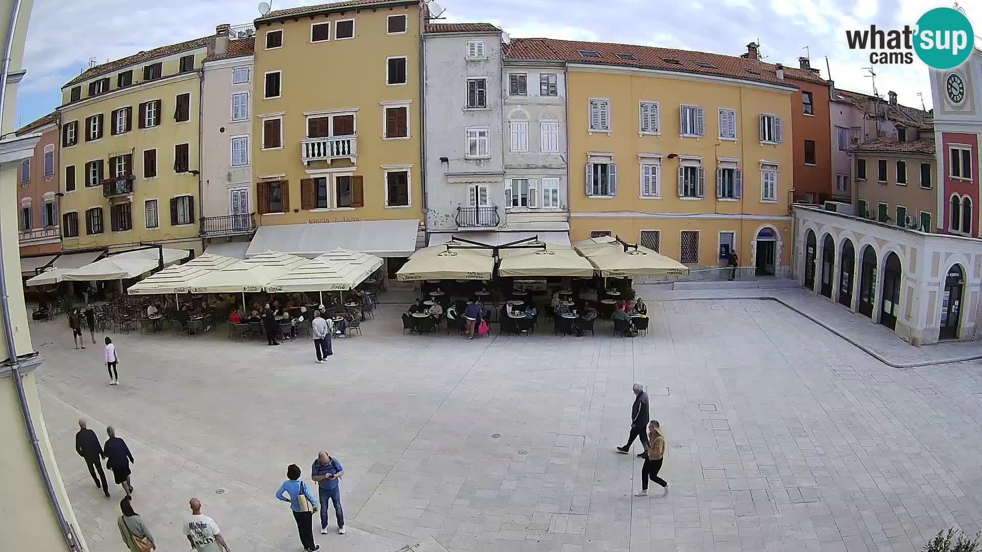 Spletna kamera Rovinj Center – Glavni trg