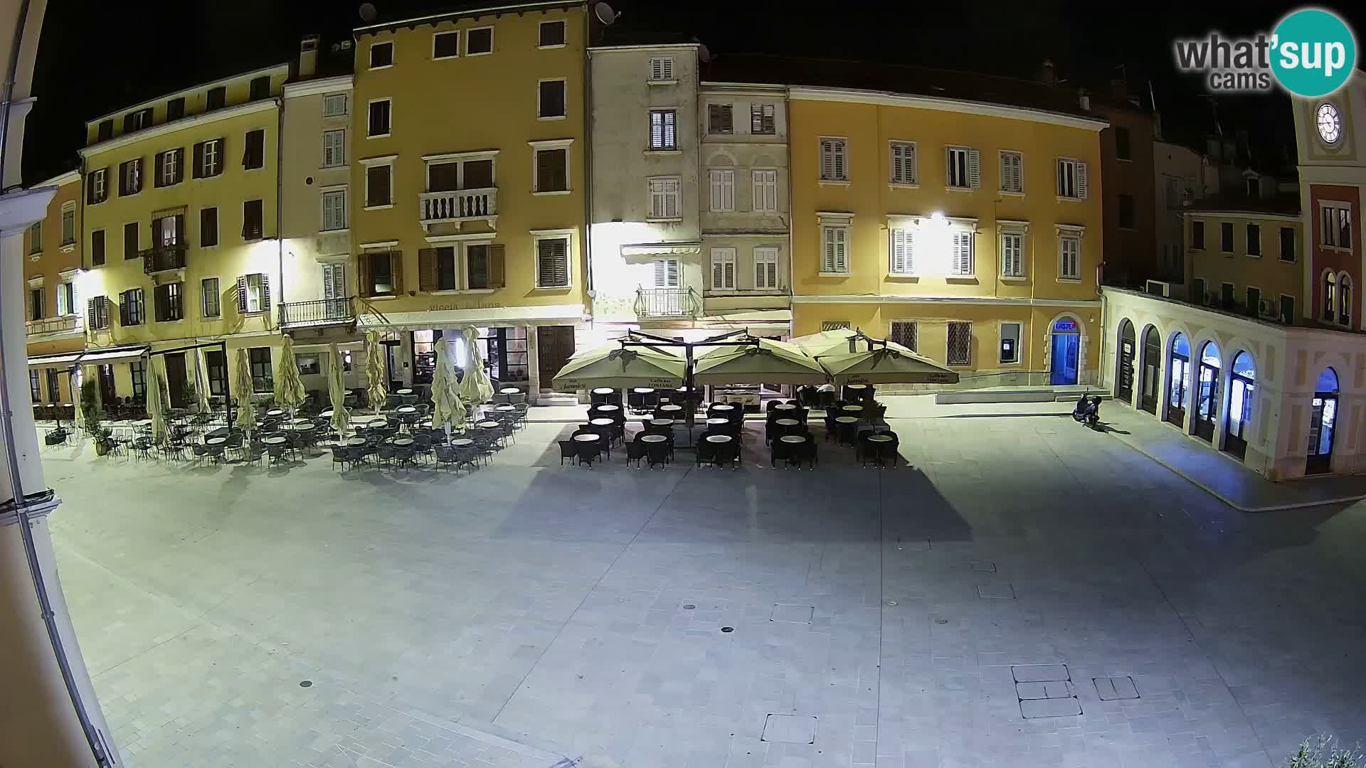 Spletna kamera Rovinj Center – Glavni trg