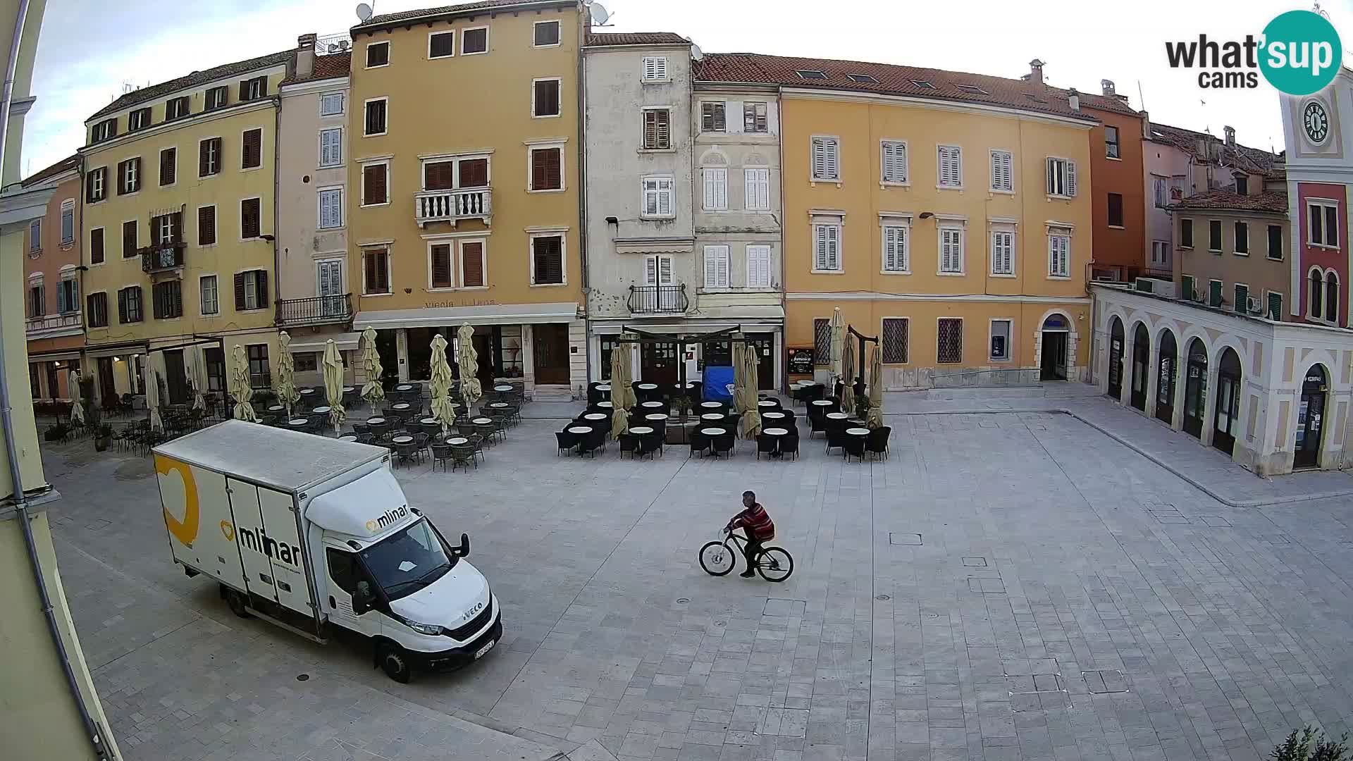 Spletna kamera Rovinj Center – Glavni trg