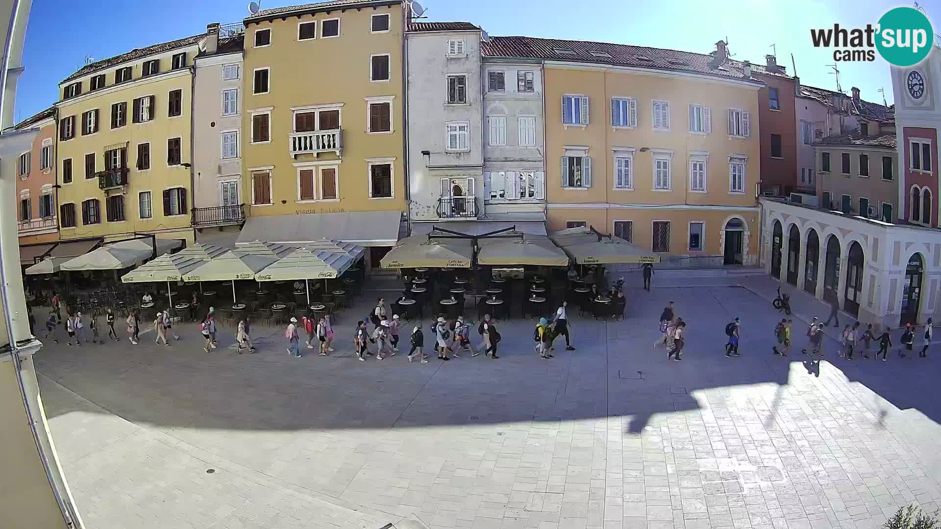 Spletna kamera Rovinj Center – Glavni trg