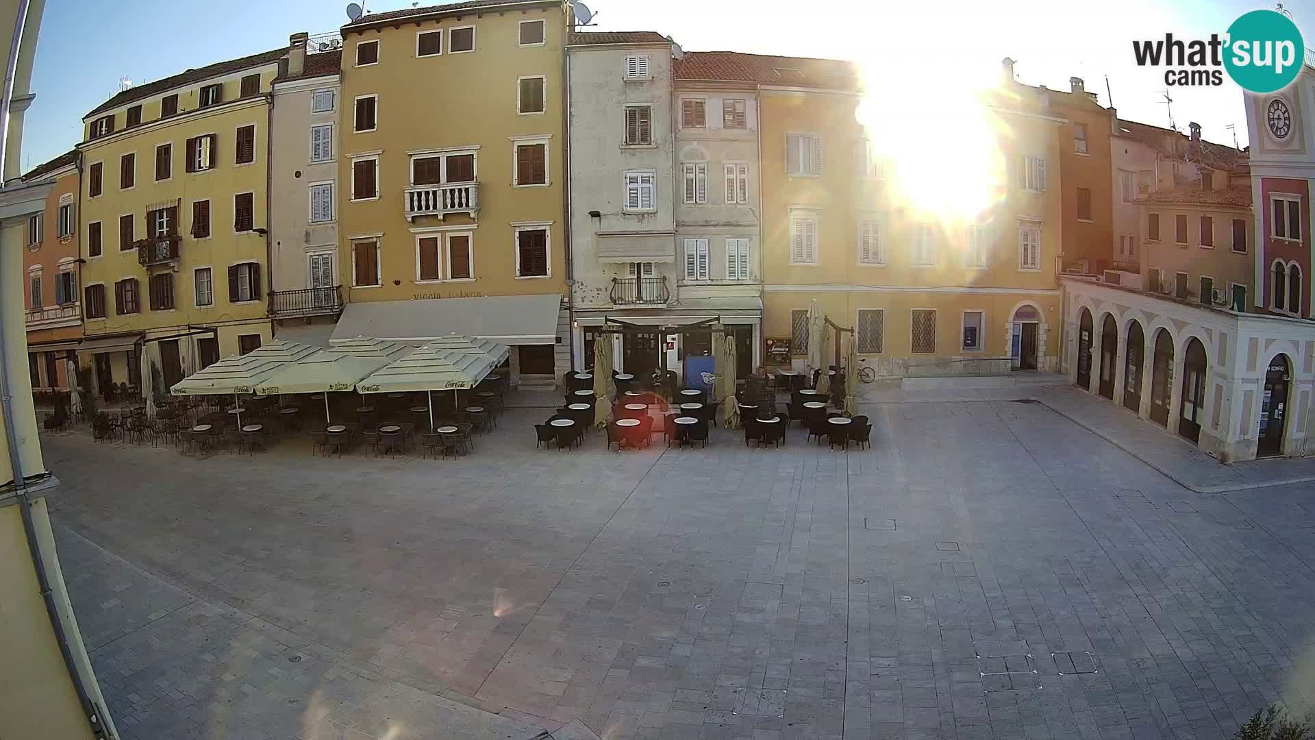 Spletna kamera Rovinj Center – Glavni trg