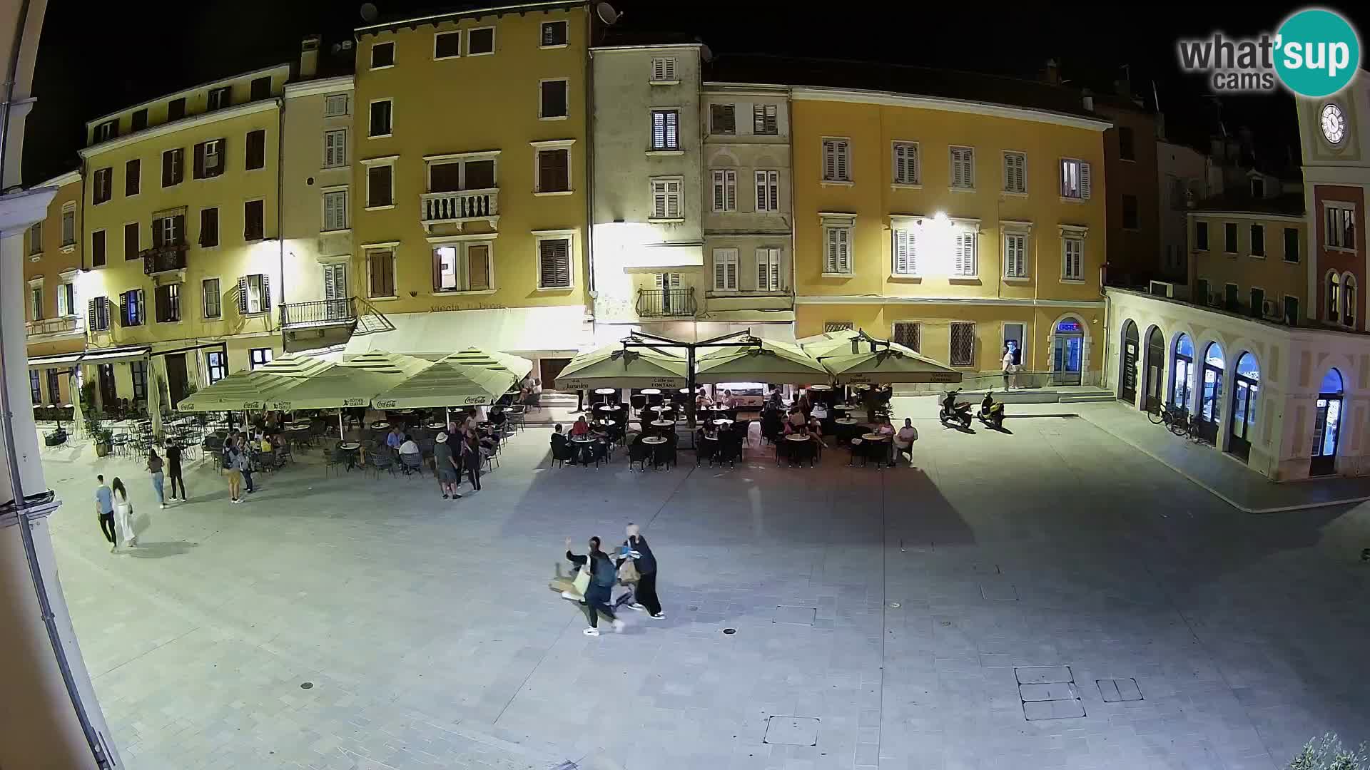 Spletna kamera Rovinj Center – Glavni trg