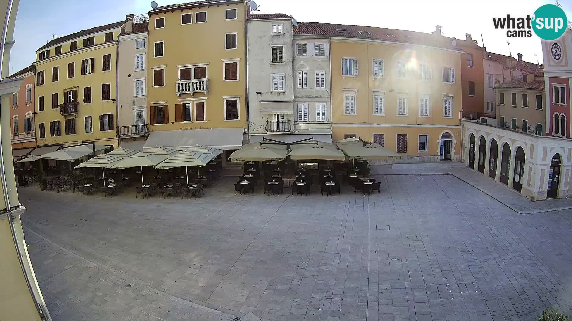 Spletna kamera Rovinj Center – Glavni trg