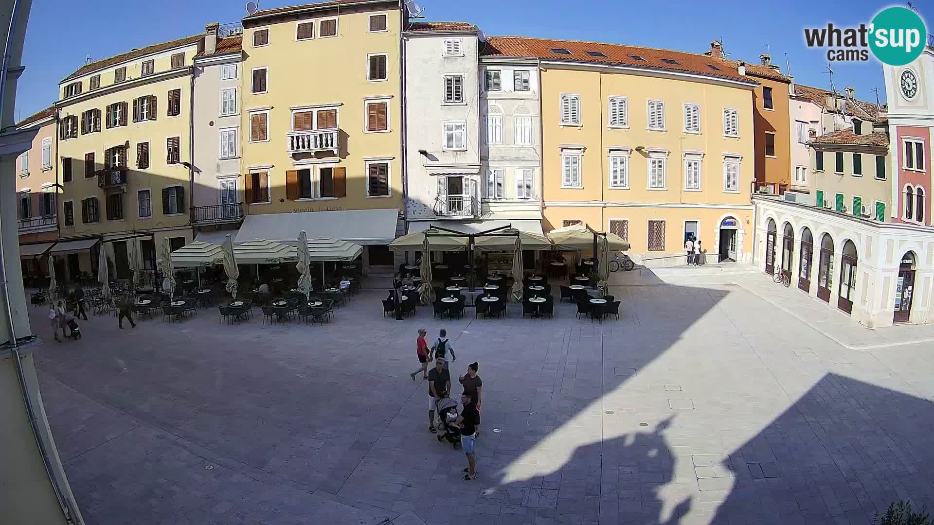 Spletna kamera Rovinj Center – Glavni trg