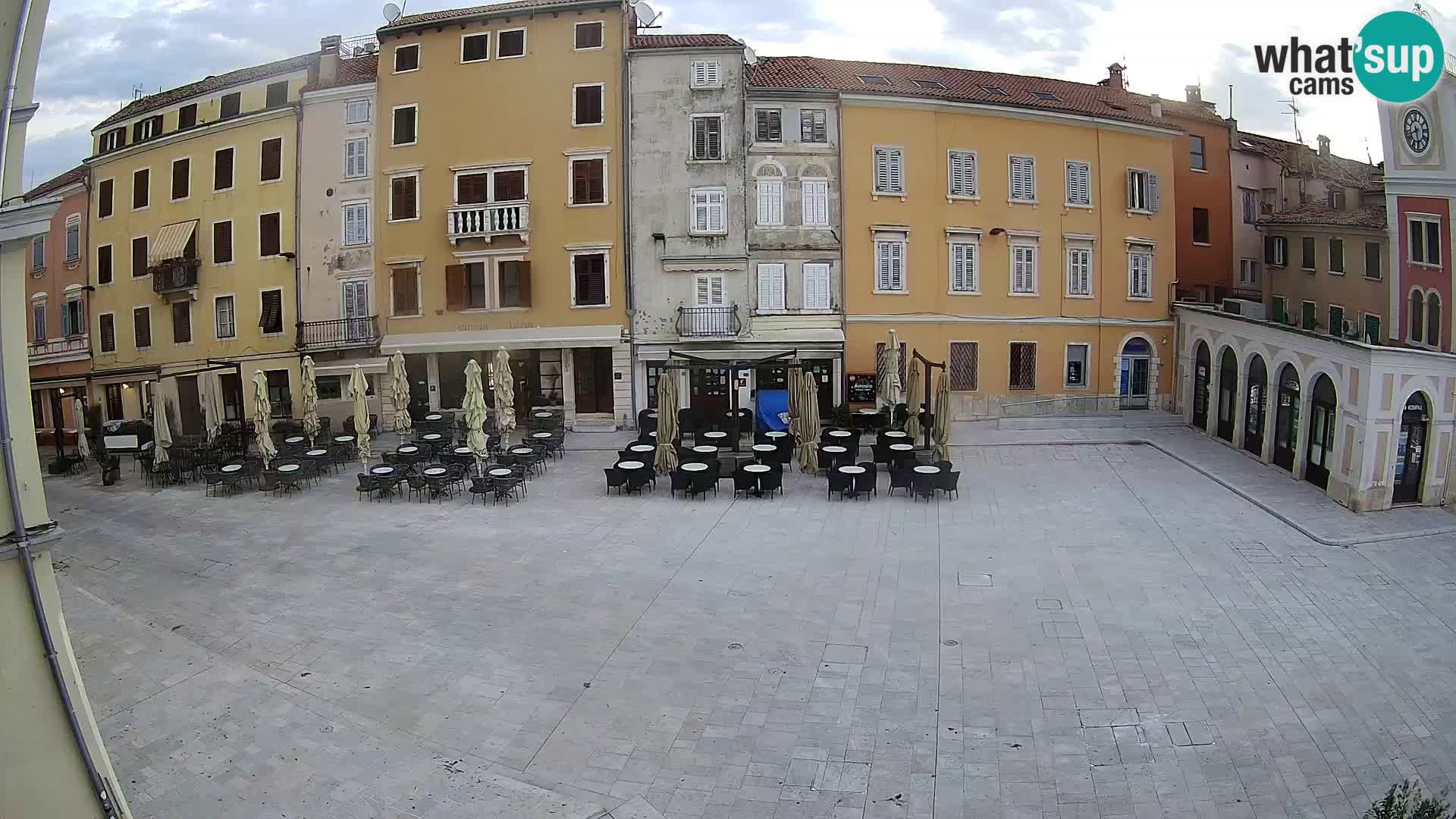 Spletna kamera Rovinj Center – Glavni trg