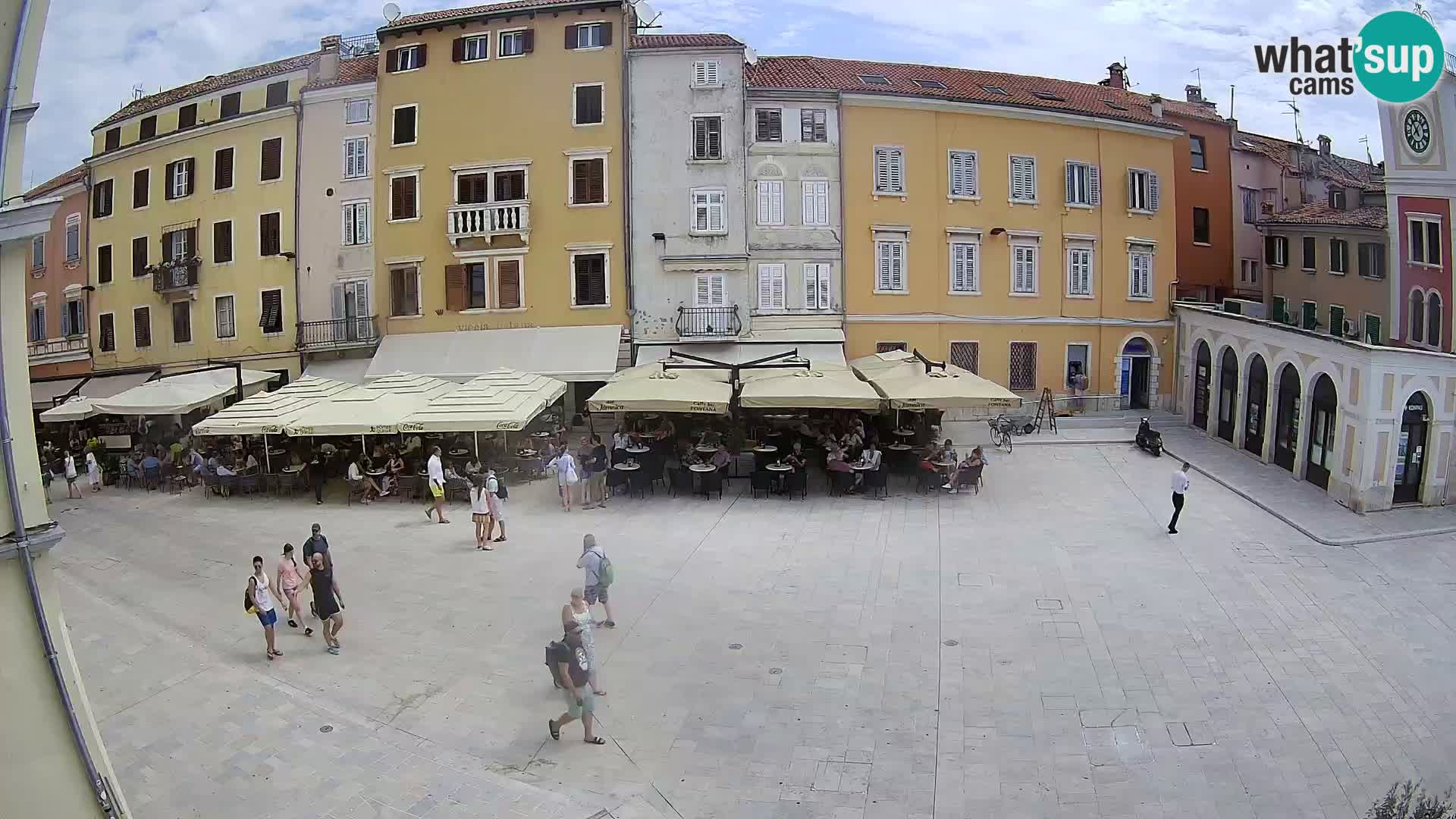Spletna kamera Rovinj Center – Glavni trg