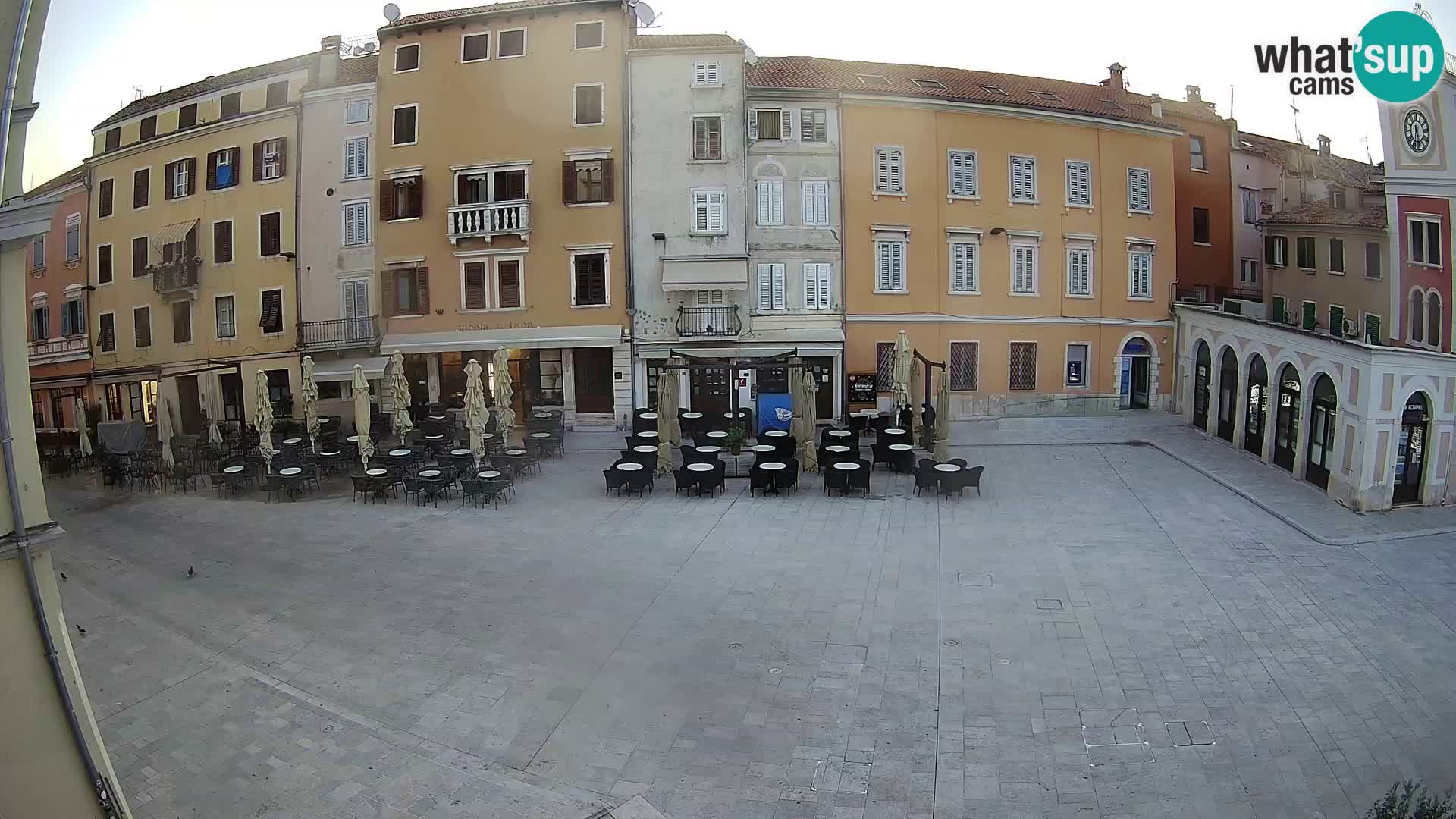 Spletna kamera Rovinj Center – Glavni trg