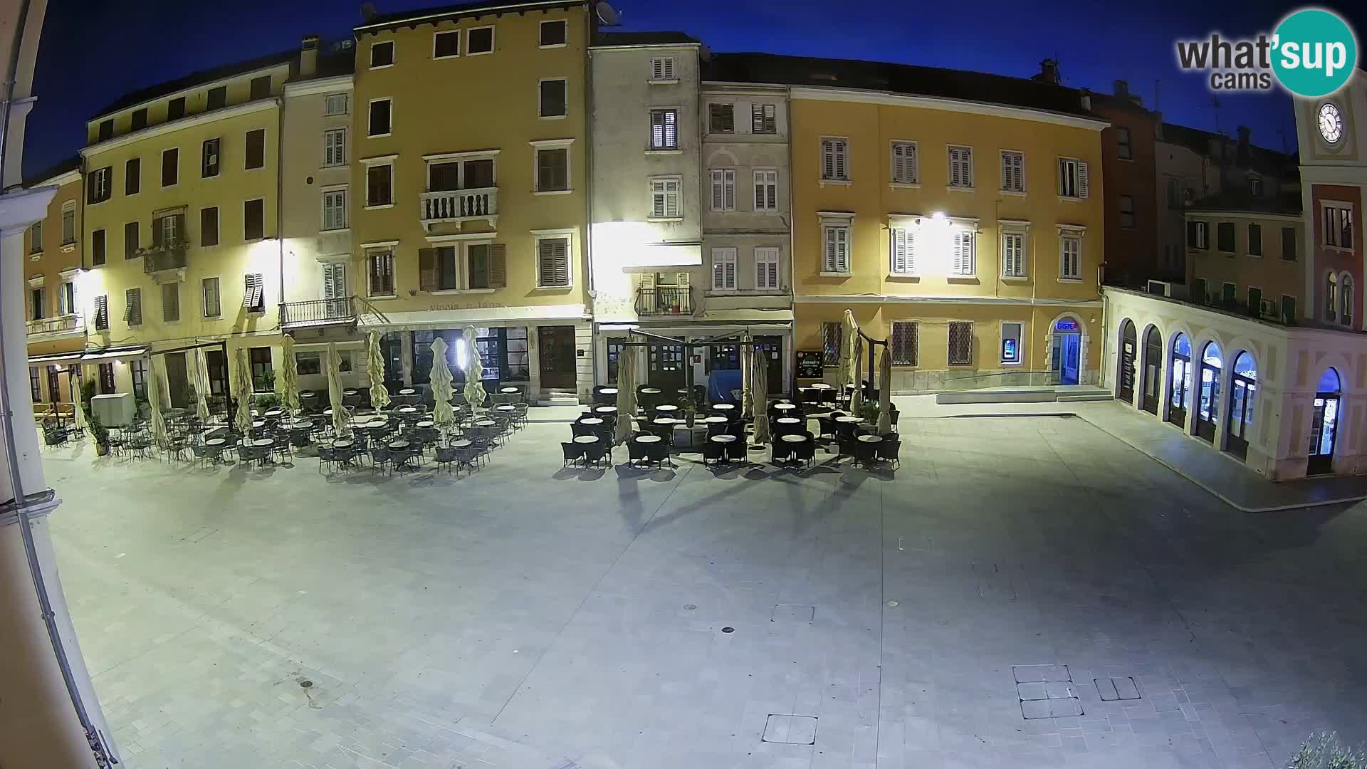 Spletna kamera Rovinj Center – Glavni trg