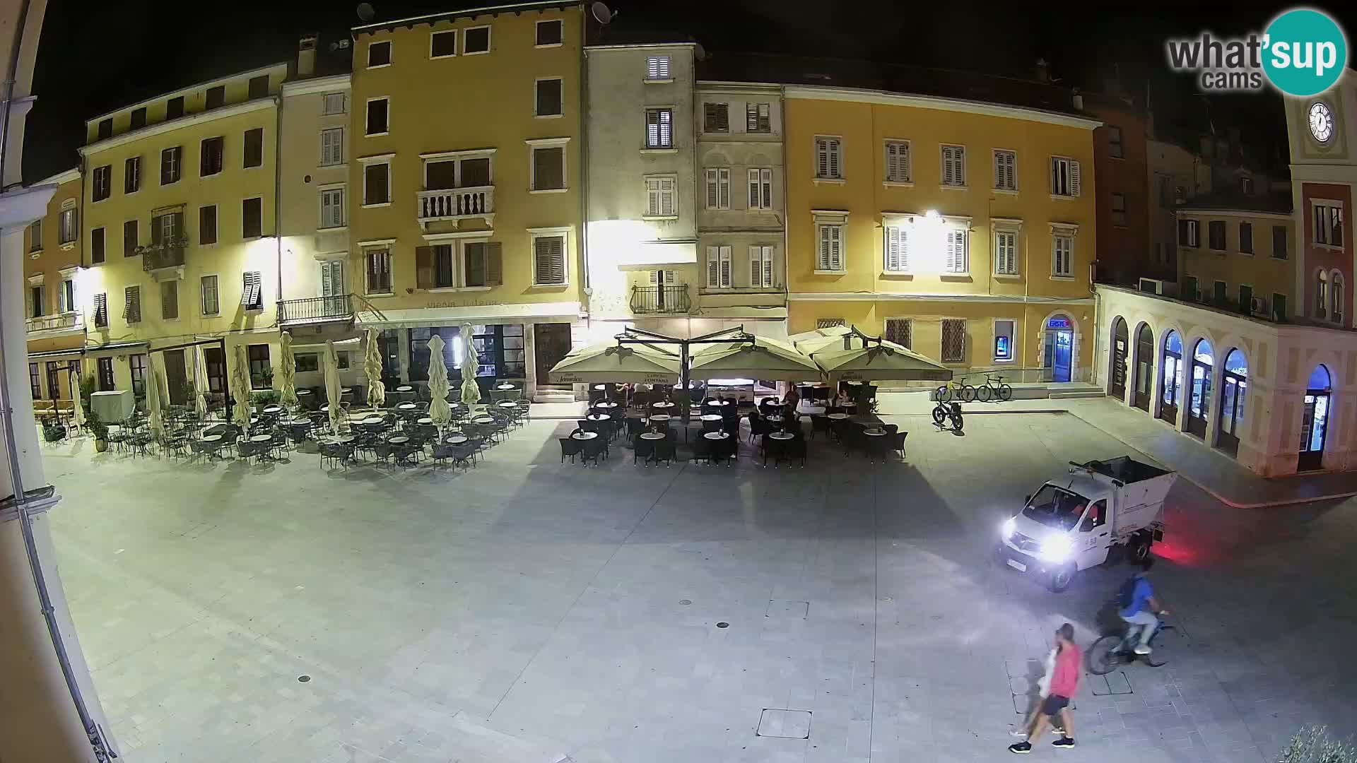 Spletna kamera Rovinj Center – Glavni trg