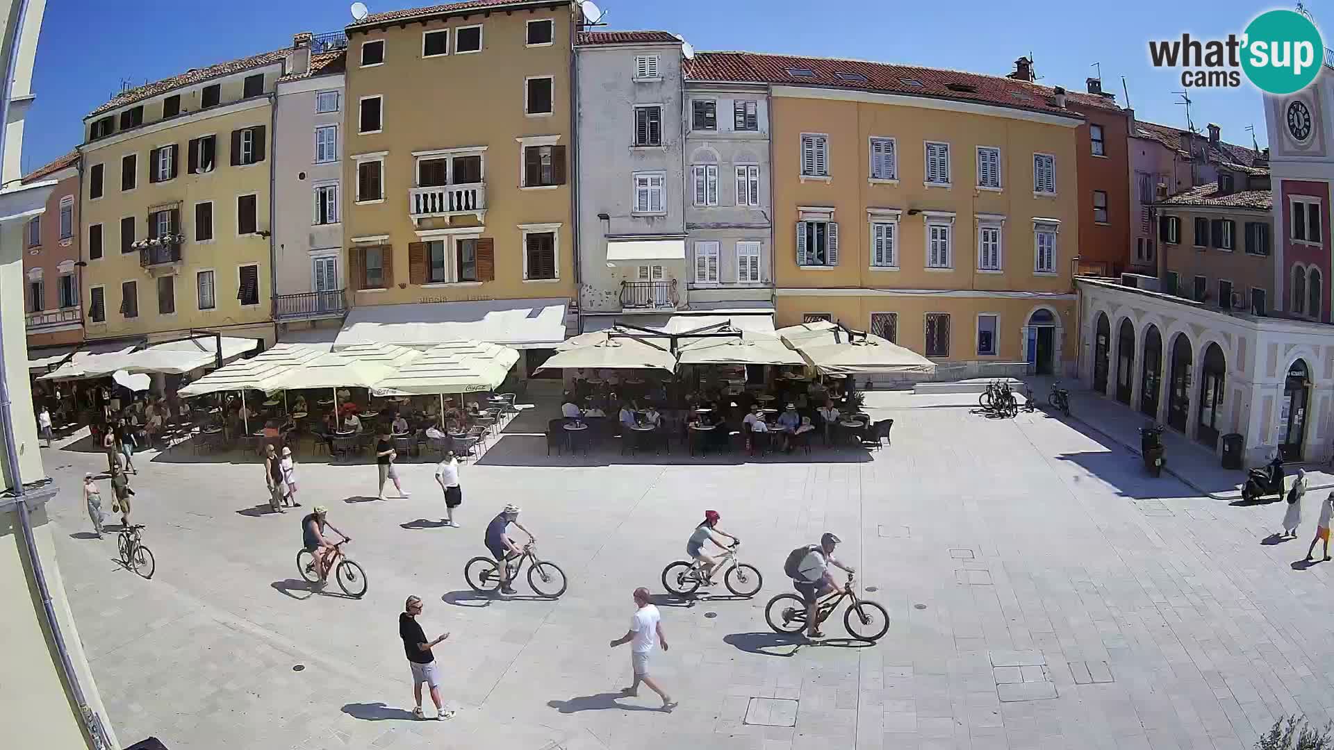 Spletna kamera Rovinj Center – Glavni trg