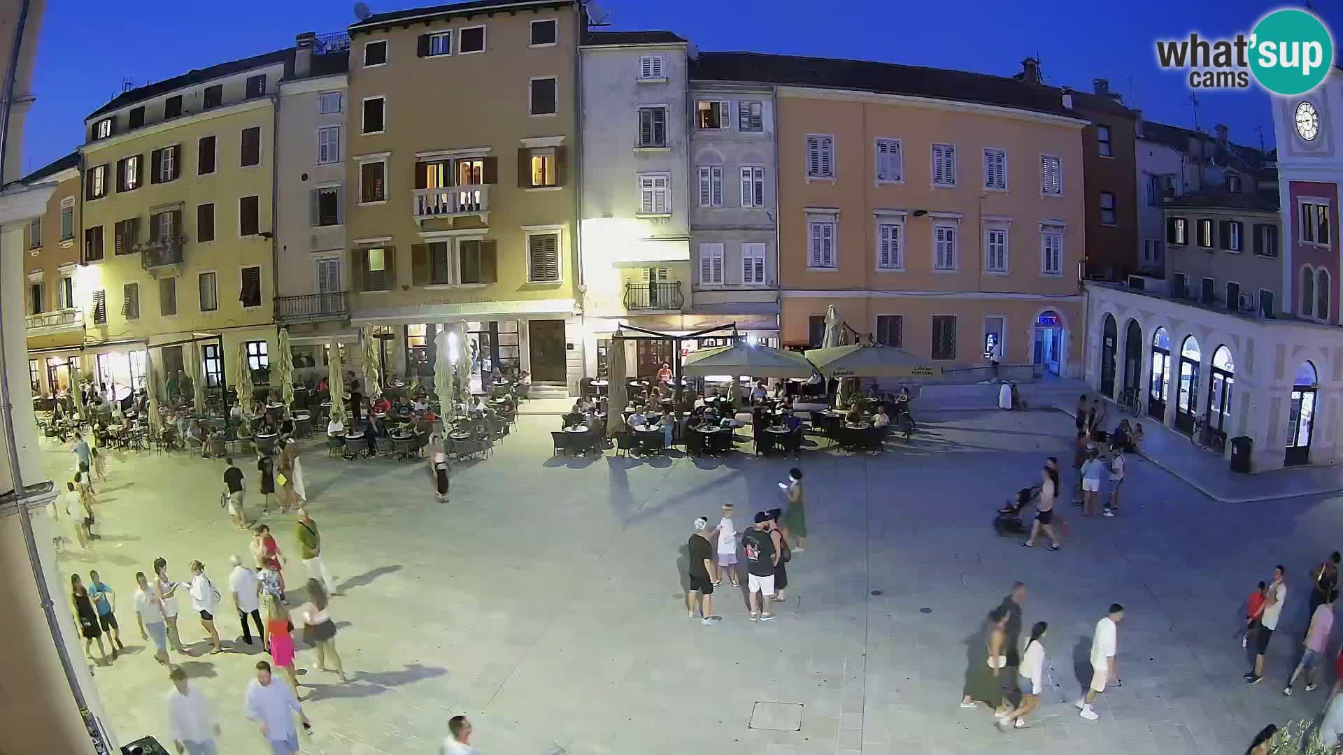 Spletna kamera Rovinj Center – Glavni trg