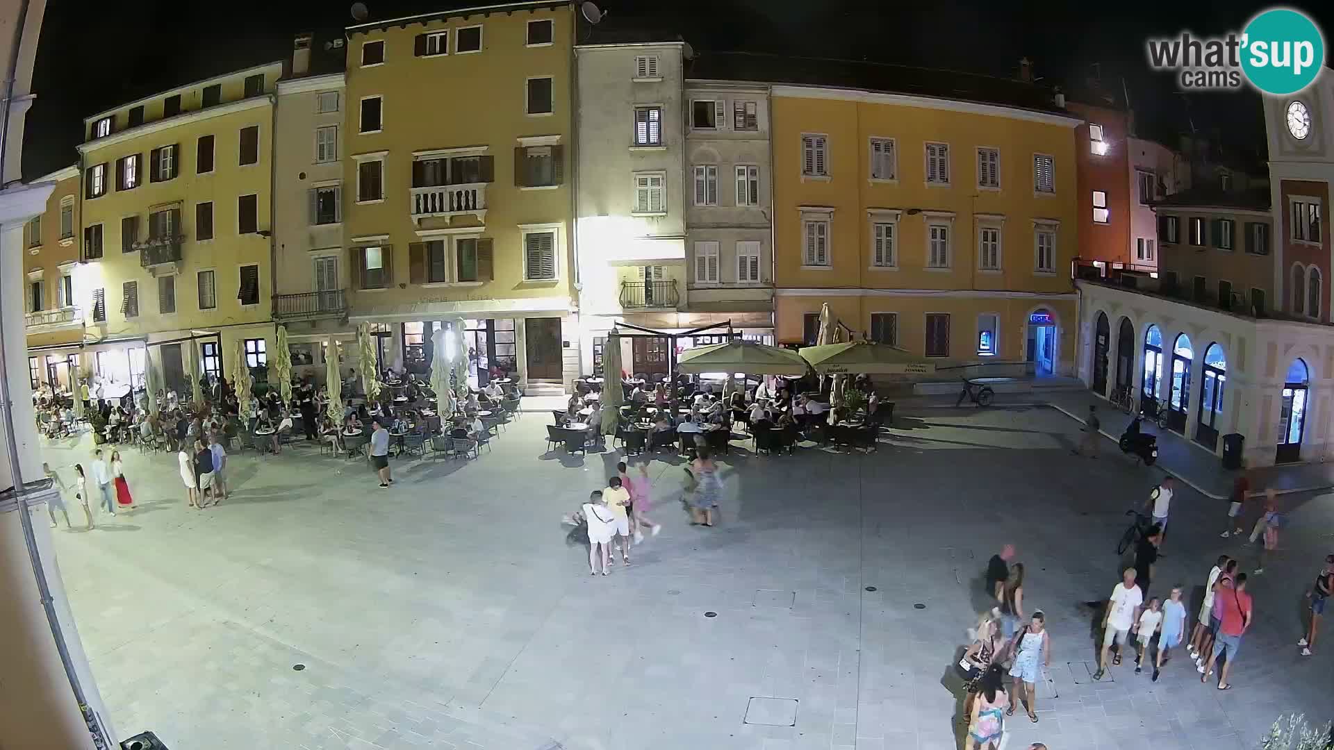 Spletna kamera Rovinj Center – Glavni trg