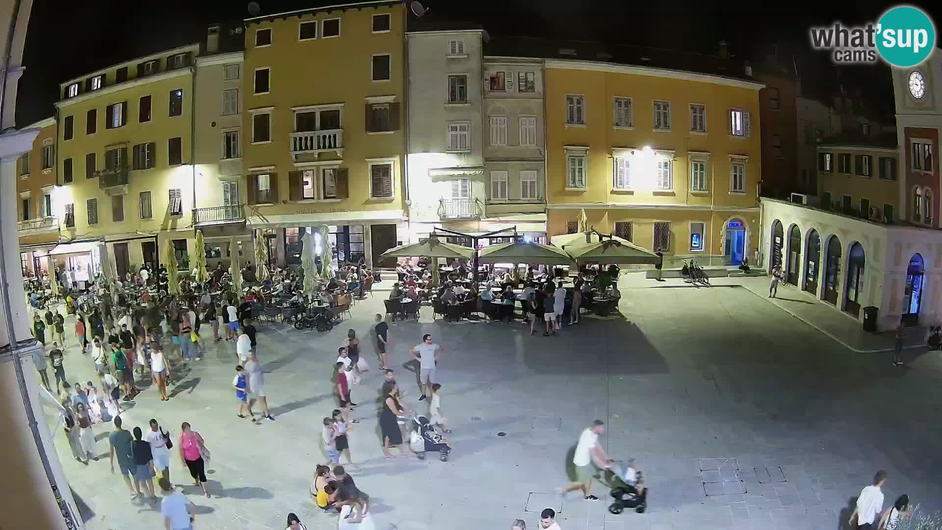 Spletna kamera Rovinj Center – Glavni trg