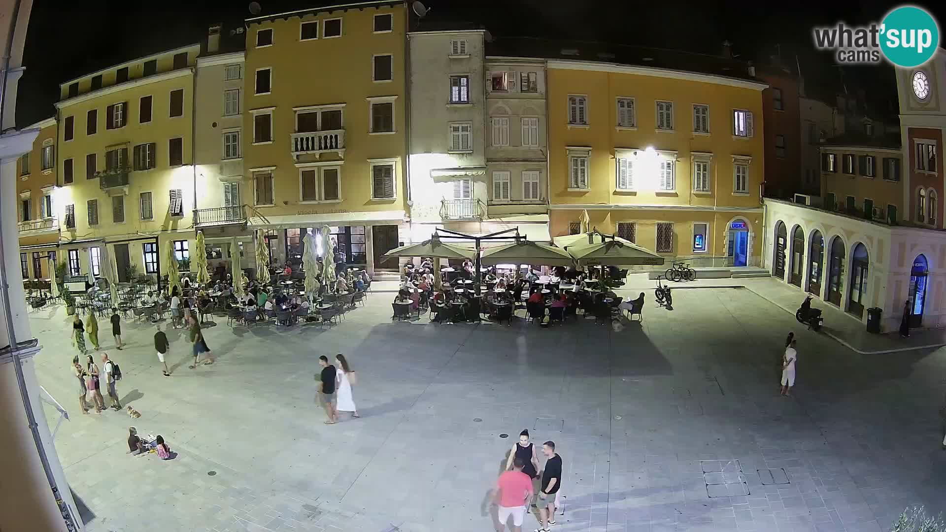 Spletna kamera Rovinj Center – Glavni trg