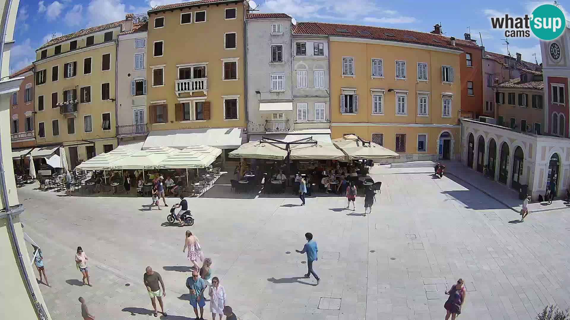 Spletna kamera Rovinj Center – Glavni trg