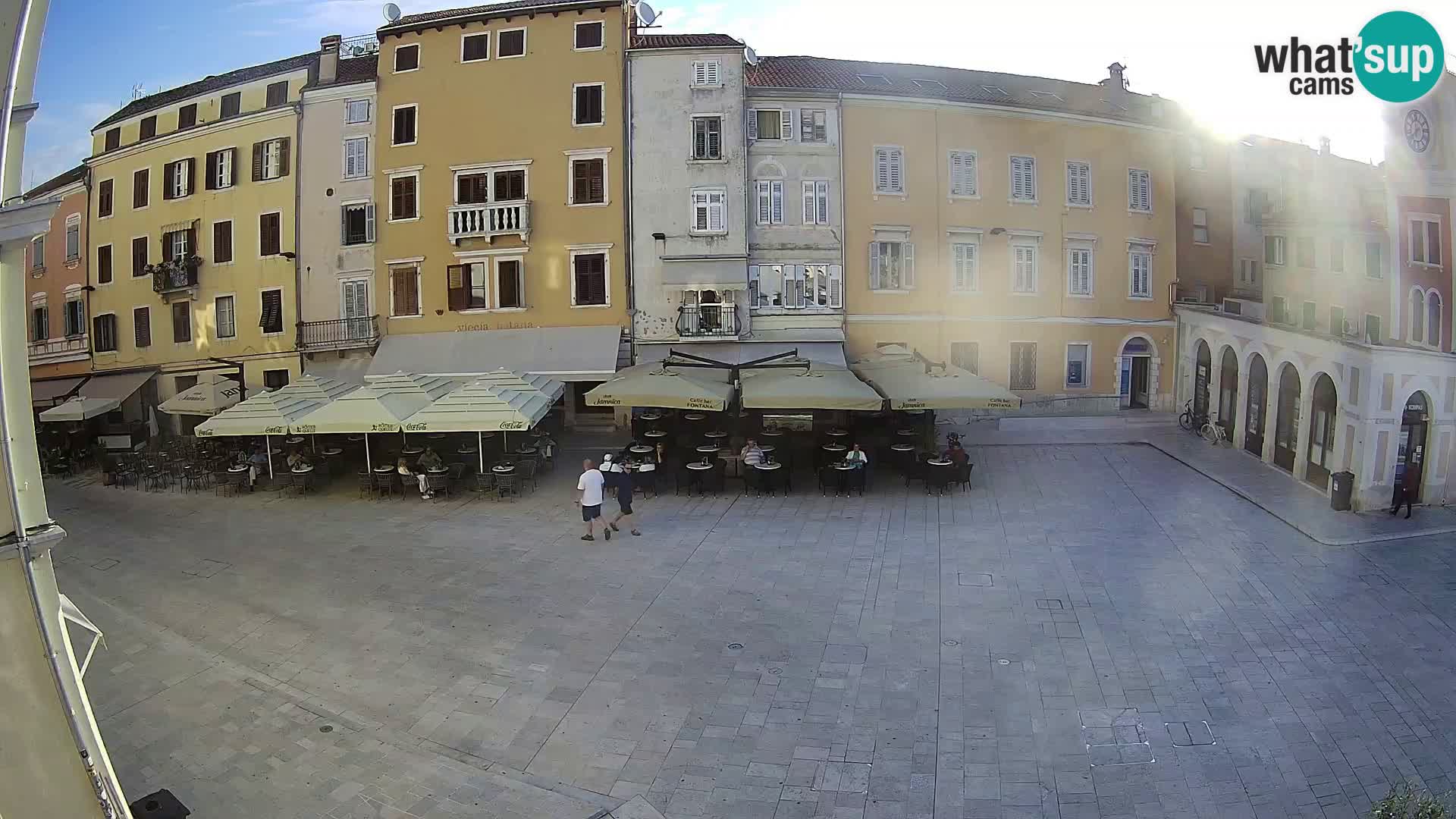 Spletna kamera Rovinj Center – Glavni trg