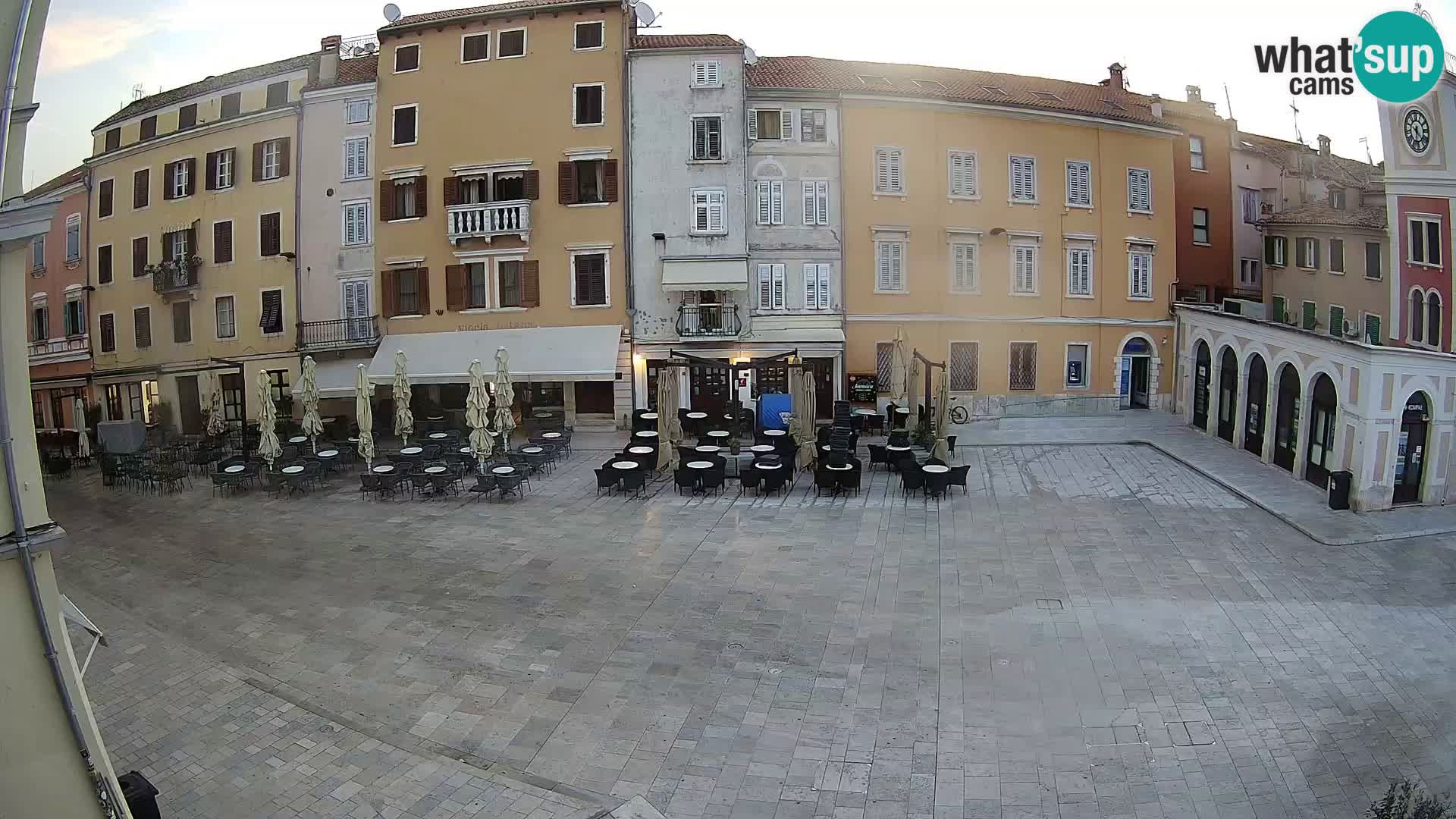 Spletna kamera Rovinj Center – Glavni trg