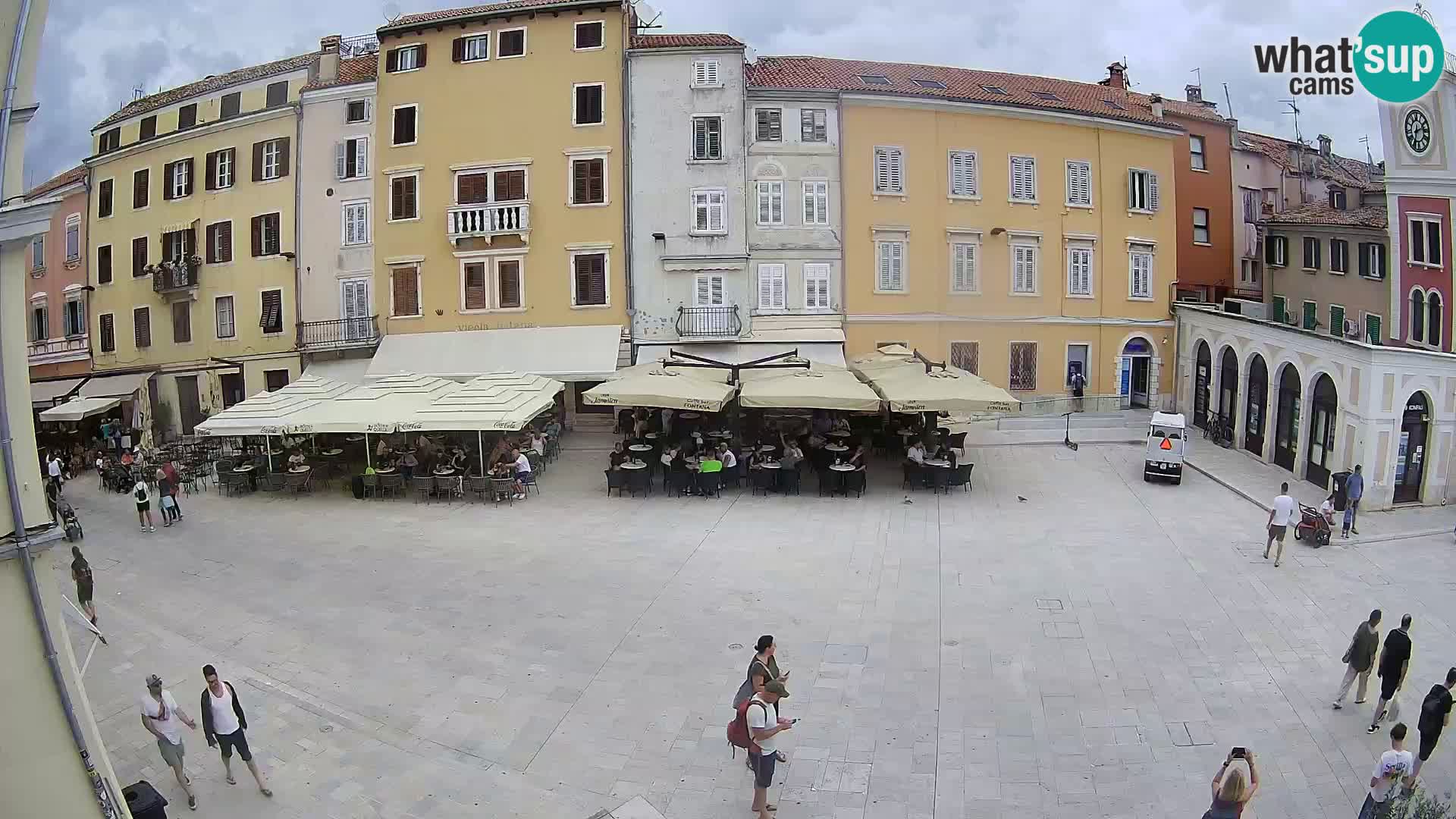 Spletna kamera Rovinj Center – Glavni trg