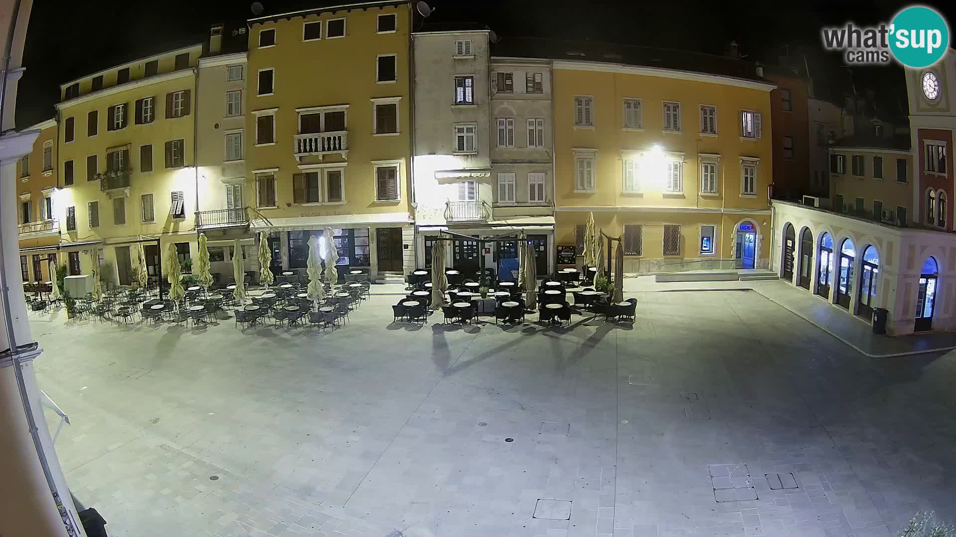 Spletna kamera Rovinj Center – Glavni trg