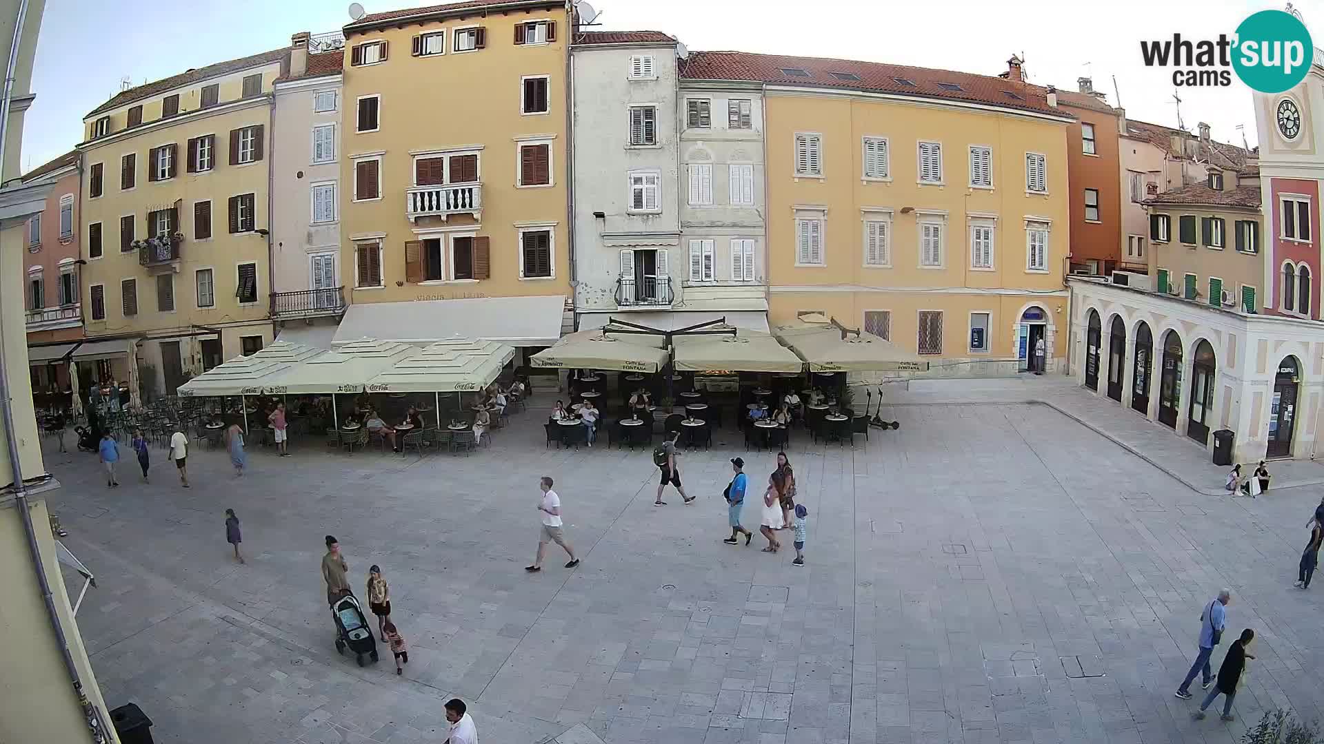 Spletna kamera Rovinj Center – Glavni trg