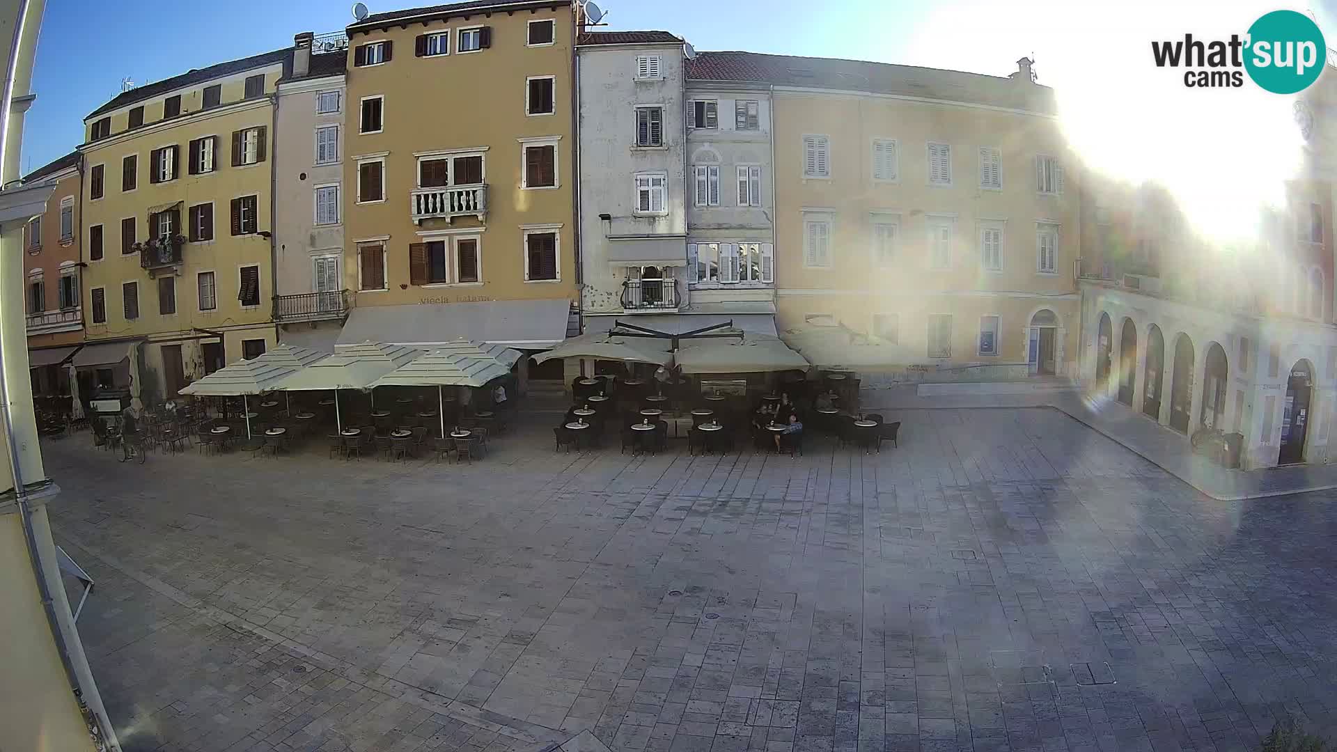 Spletna kamera Rovinj Center – Glavni trg
