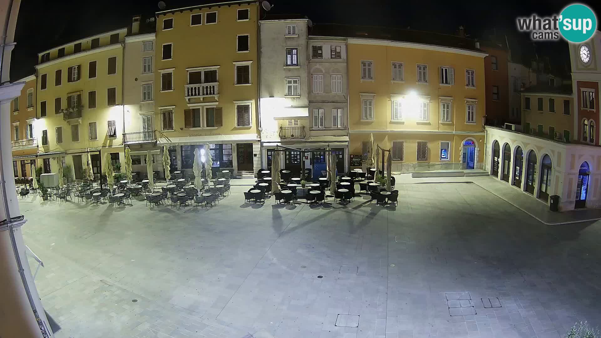 Spletna kamera Rovinj Center – Glavni trg