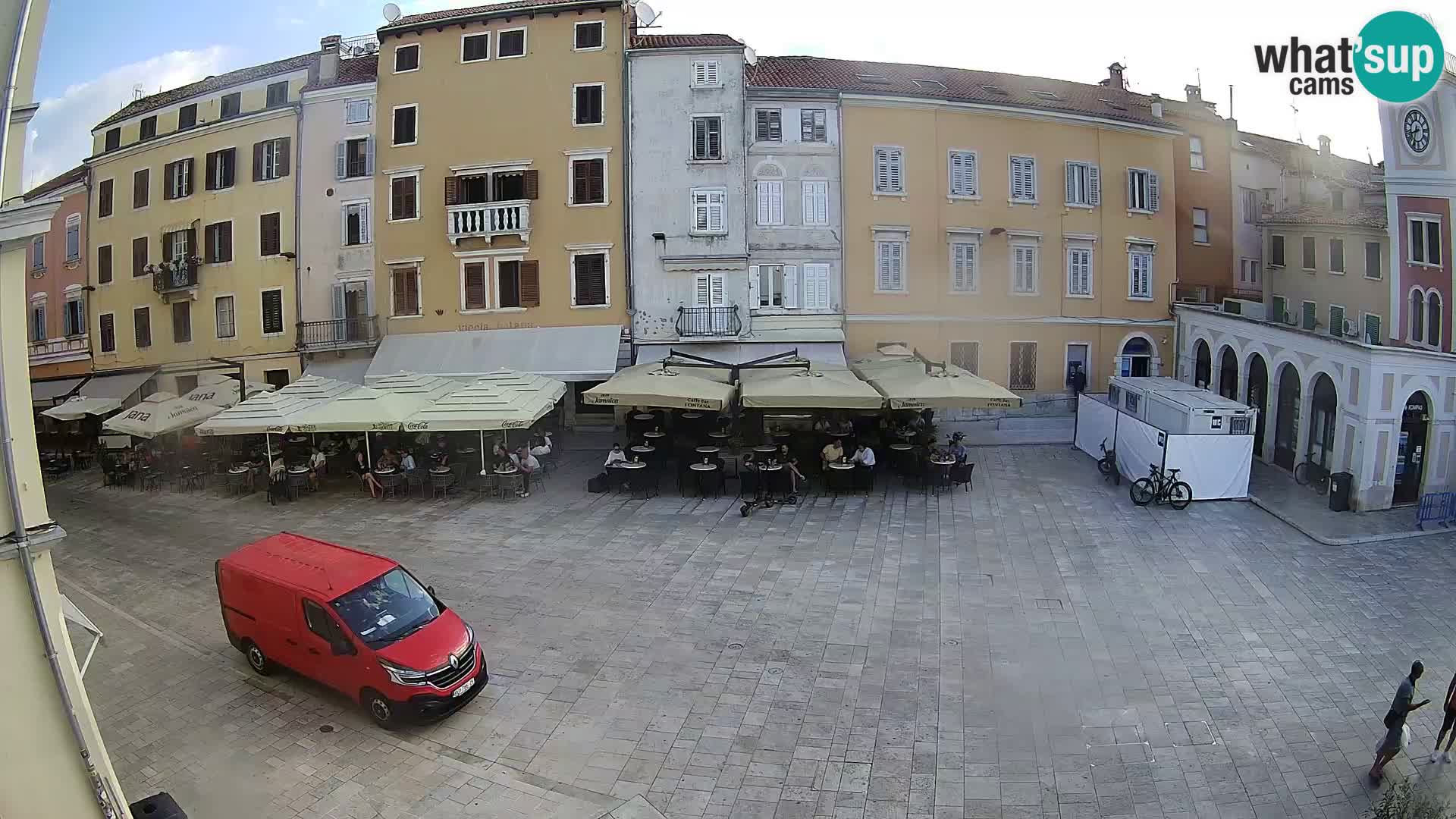 Spletna kamera Rovinj Center – Glavni trg