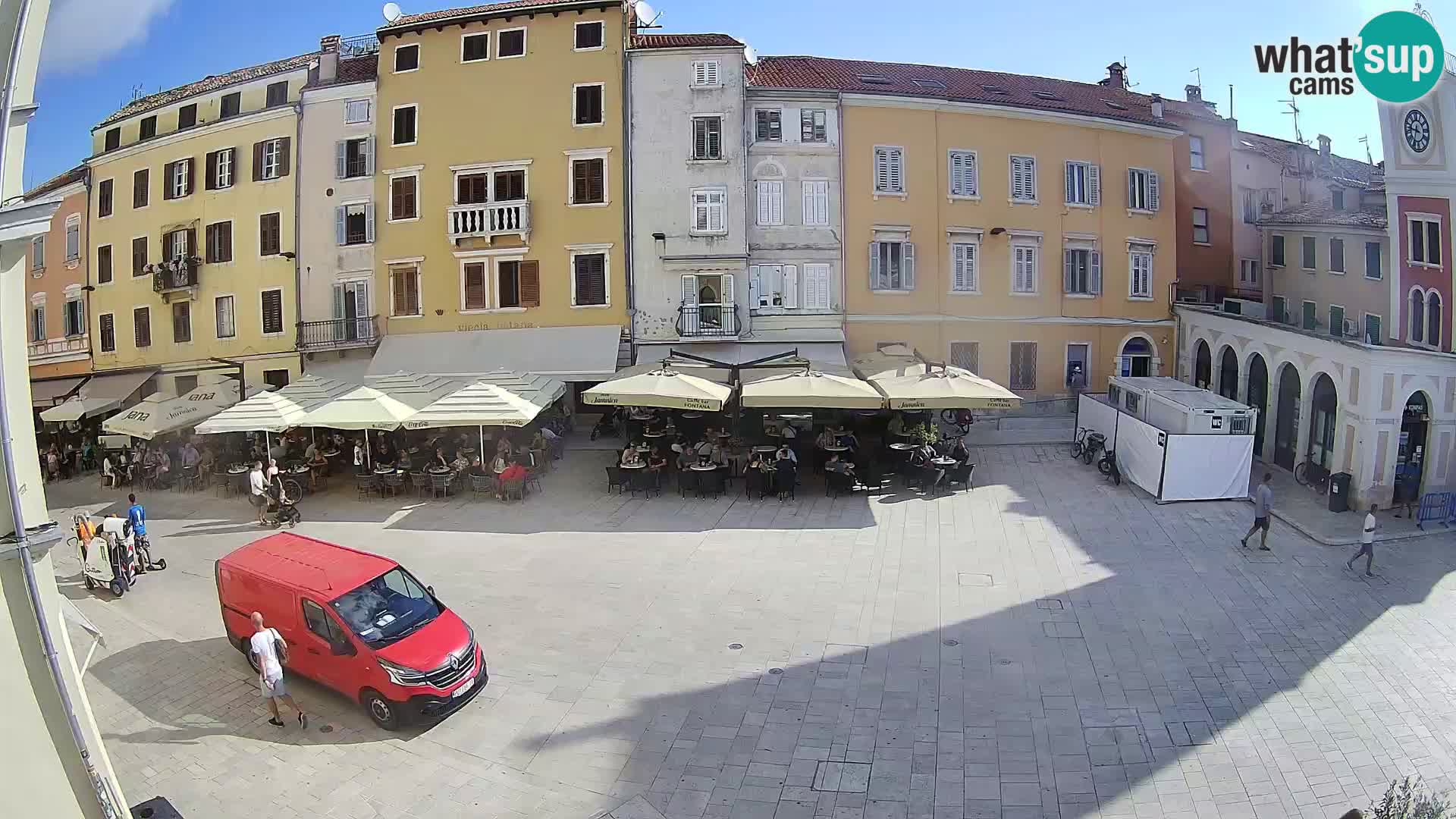 Spletna kamera Rovinj Center – Glavni trg