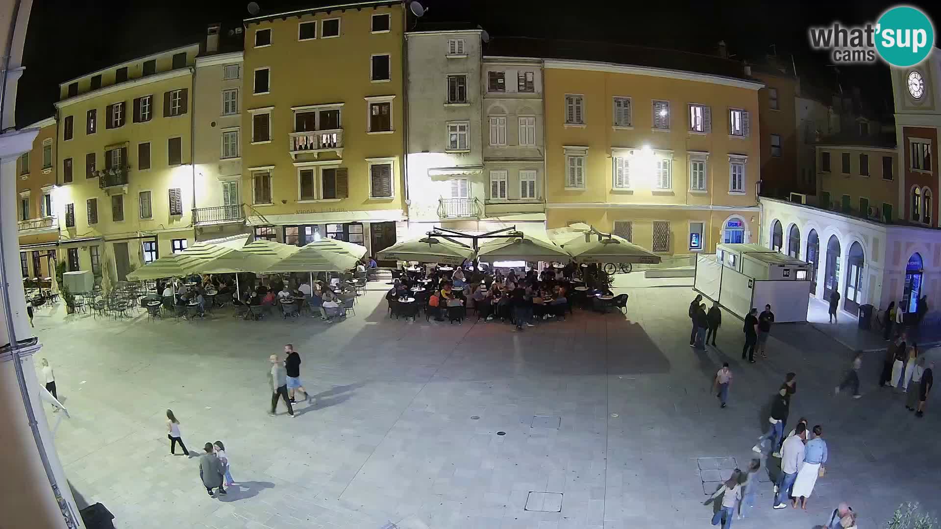 Spletna kamera Rovinj Center – Glavni trg