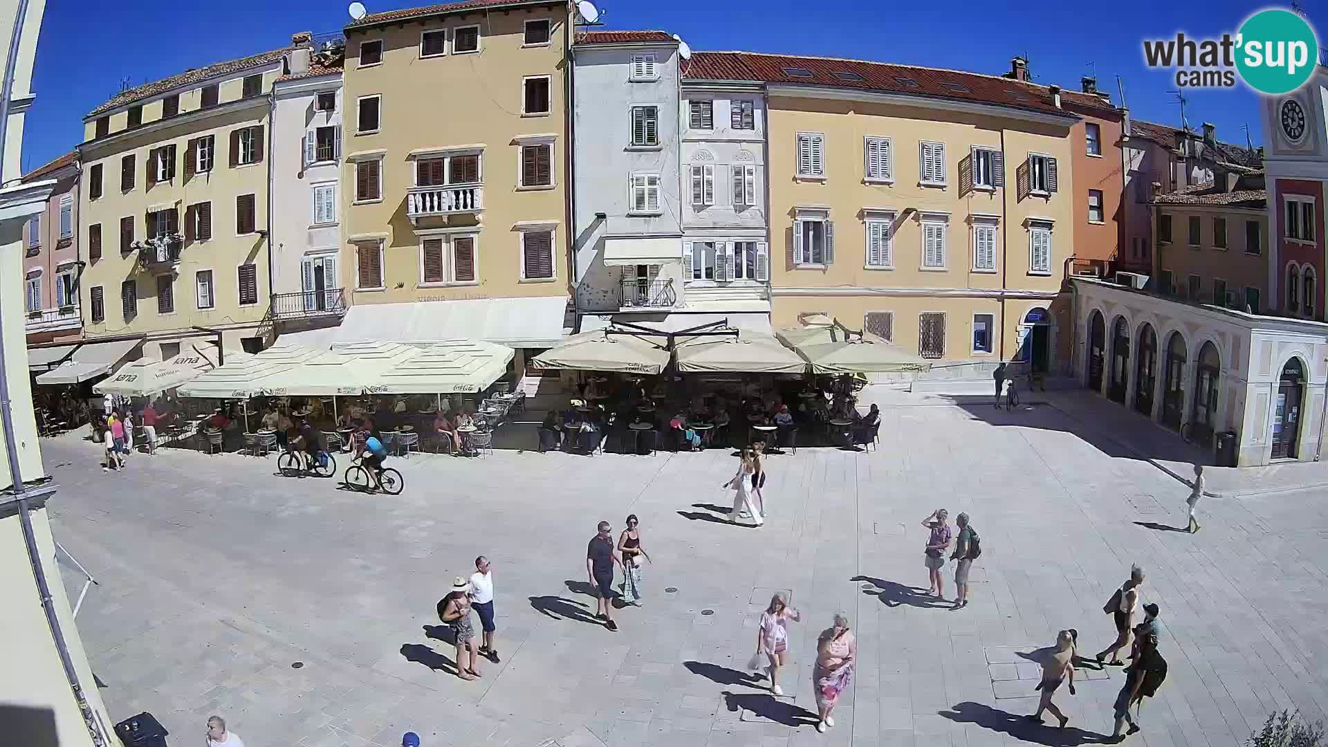 Spletna kamera Rovinj Center – Glavni trg