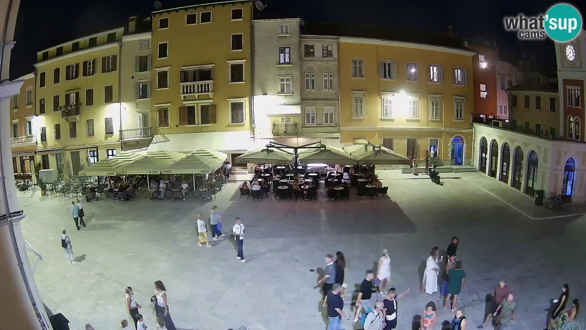 Spletna kamera Rovinj Center – Glavni trg