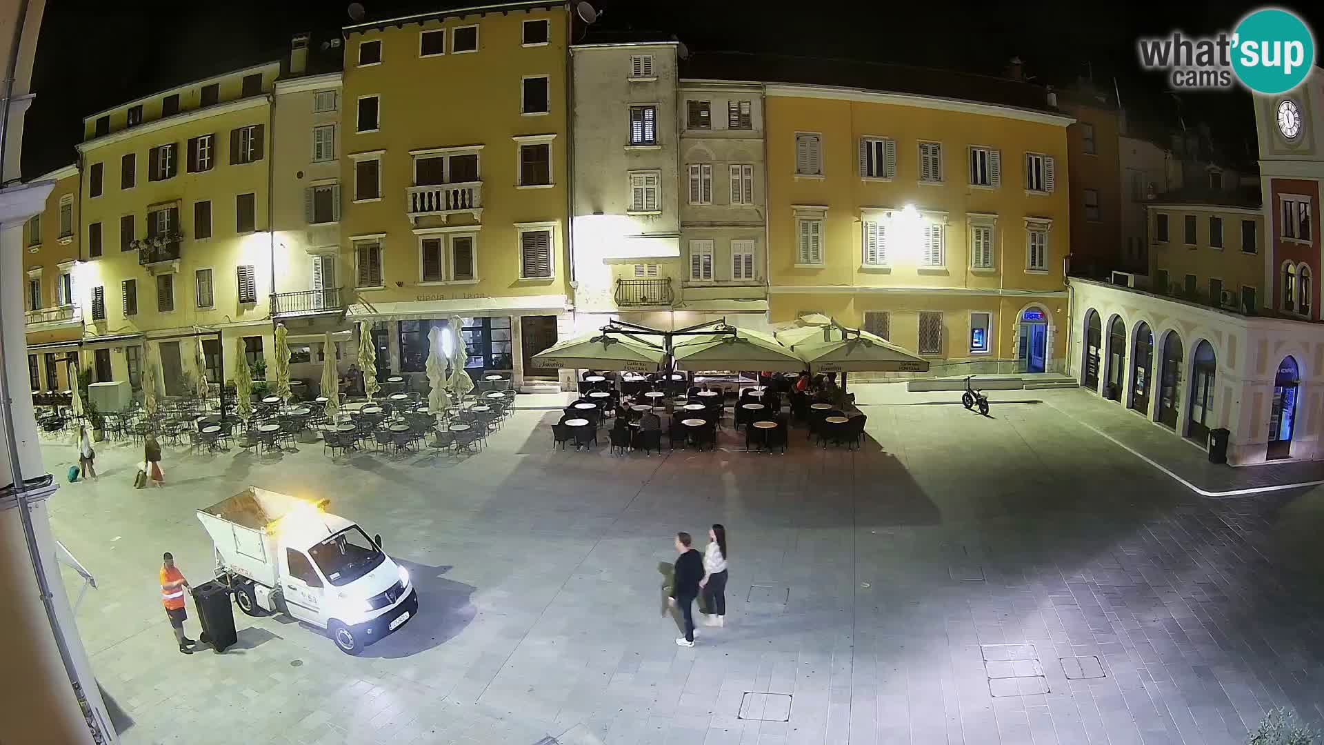 Spletna kamera Rovinj Center – Glavni trg