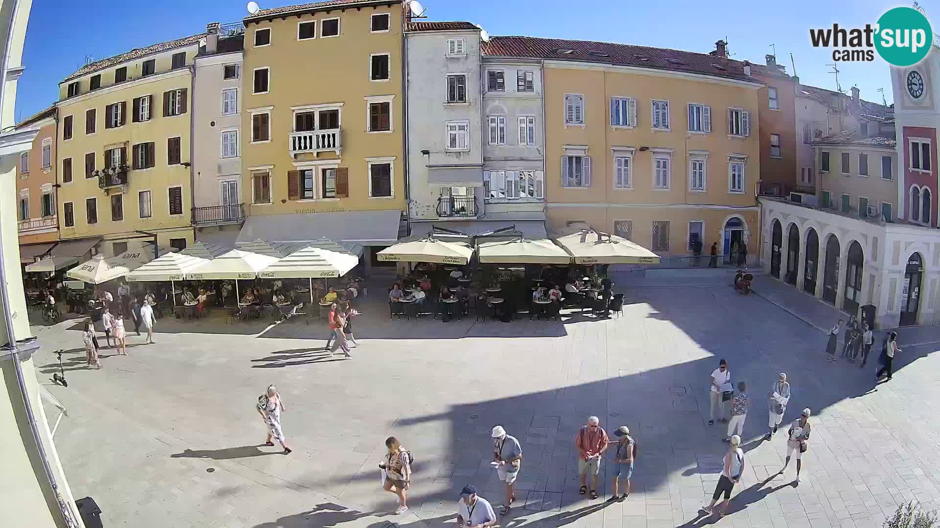 Spletna kamera Rovinj Center – Glavni trg