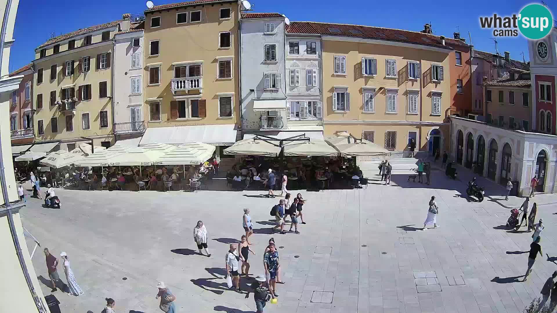 Spletna kamera Rovinj Center – Glavni trg