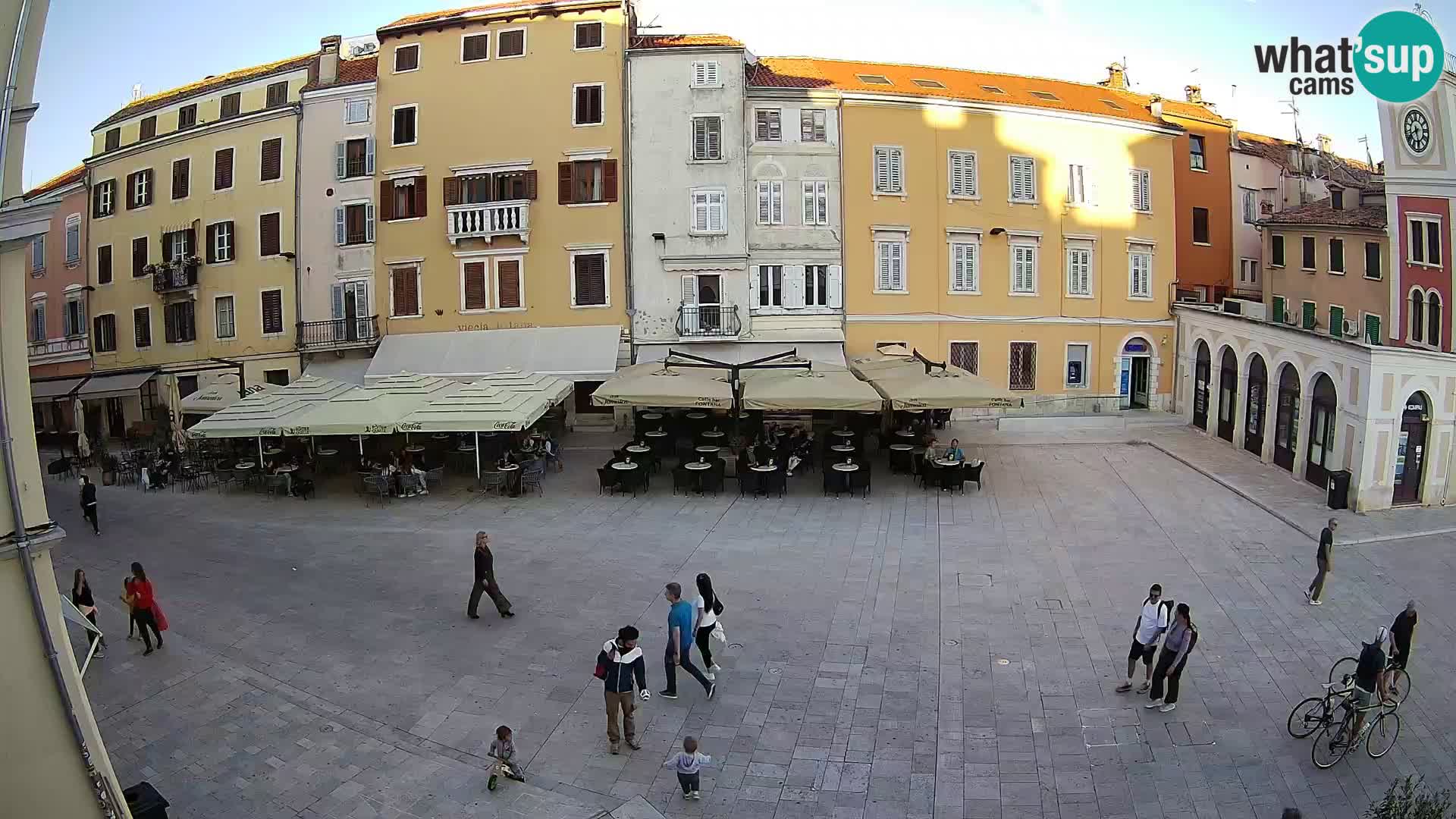 Spletna kamera Rovinj Center – Glavni trg