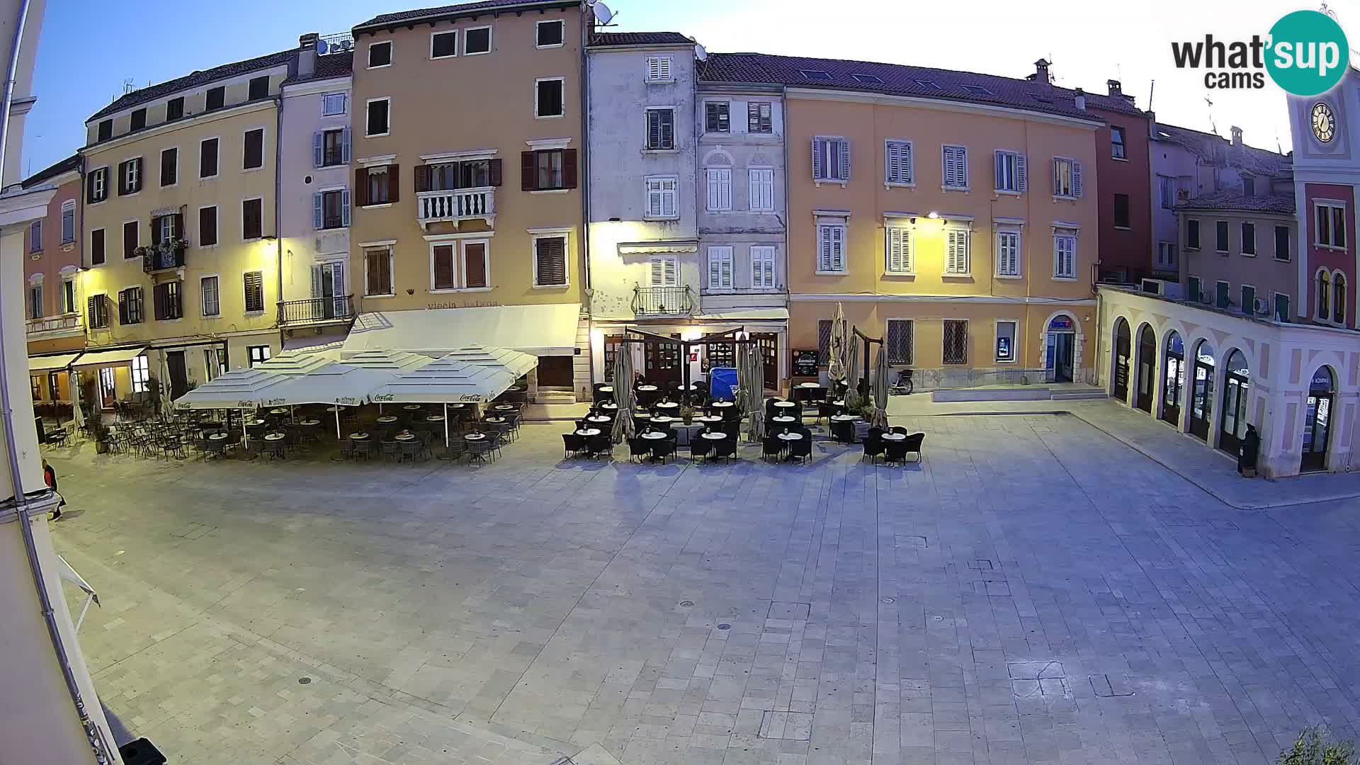 Spletna kamera Rovinj Center – Glavni trg