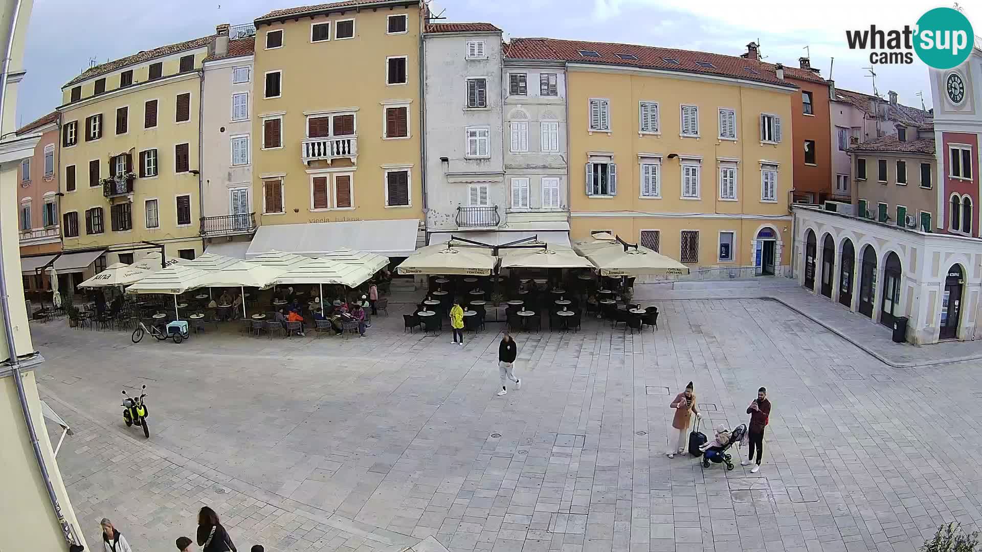 Webcam Rovinj Zentrum – Hauptplatz in Echtzeit
