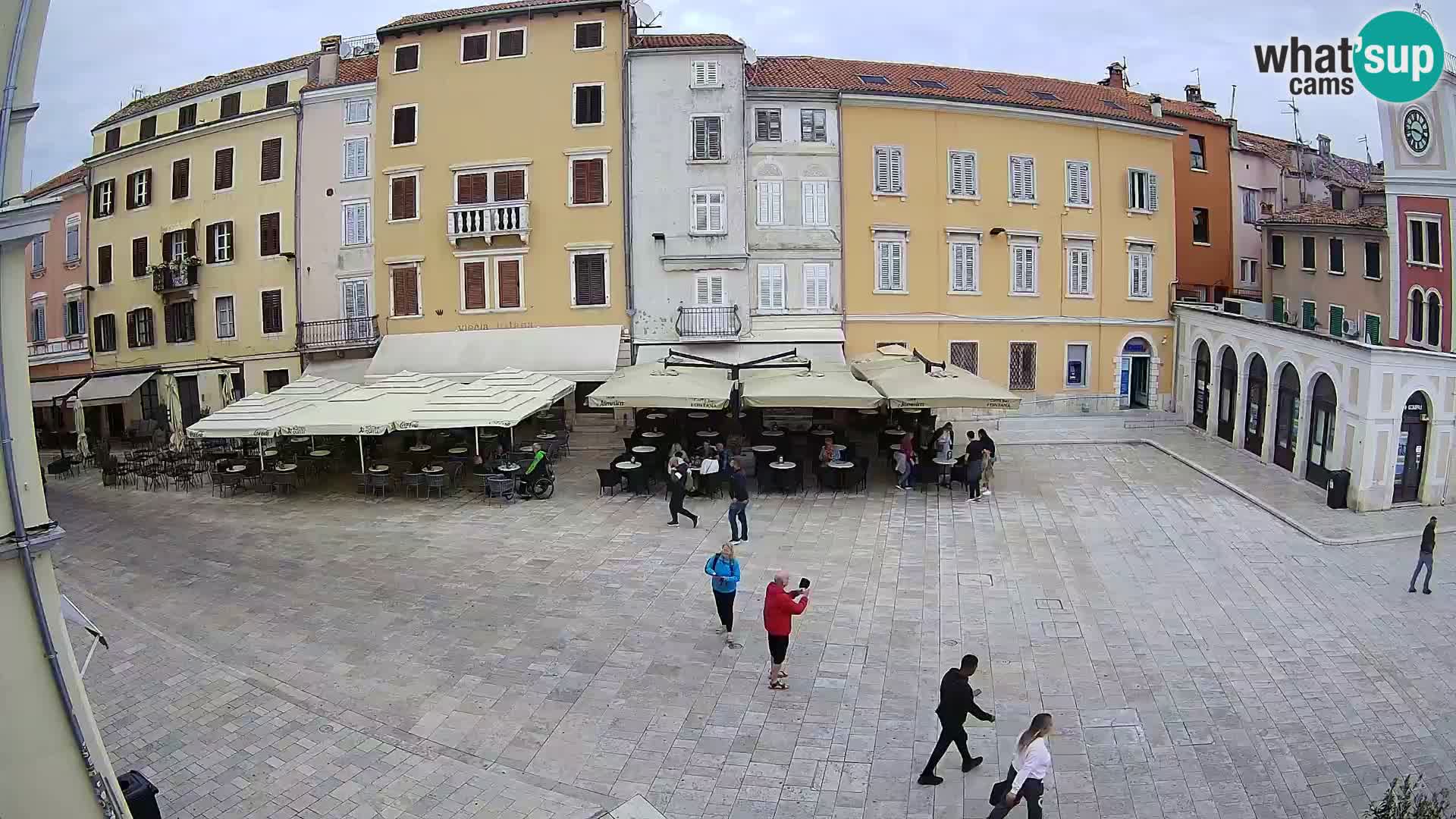 Spletna kamera Rovinj Center – Glavni trg
