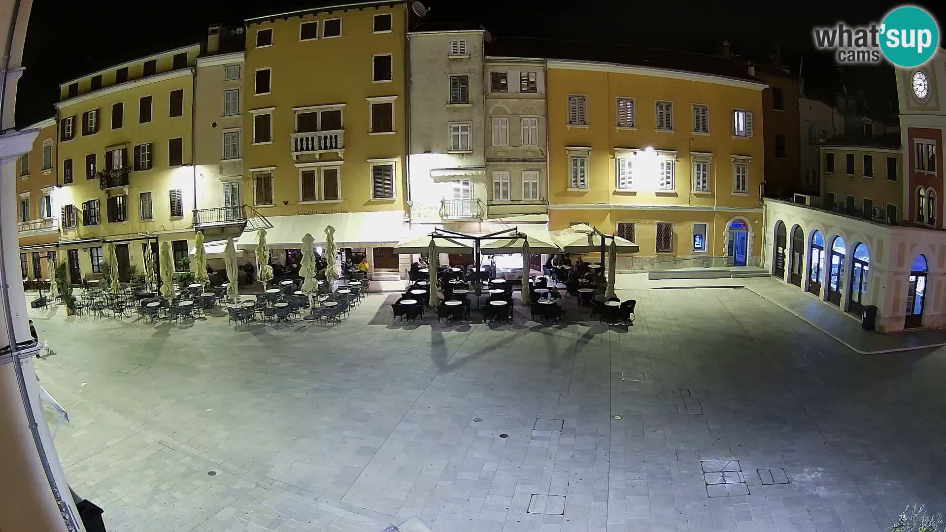 Spletna kamera Rovinj Center – Glavni trg