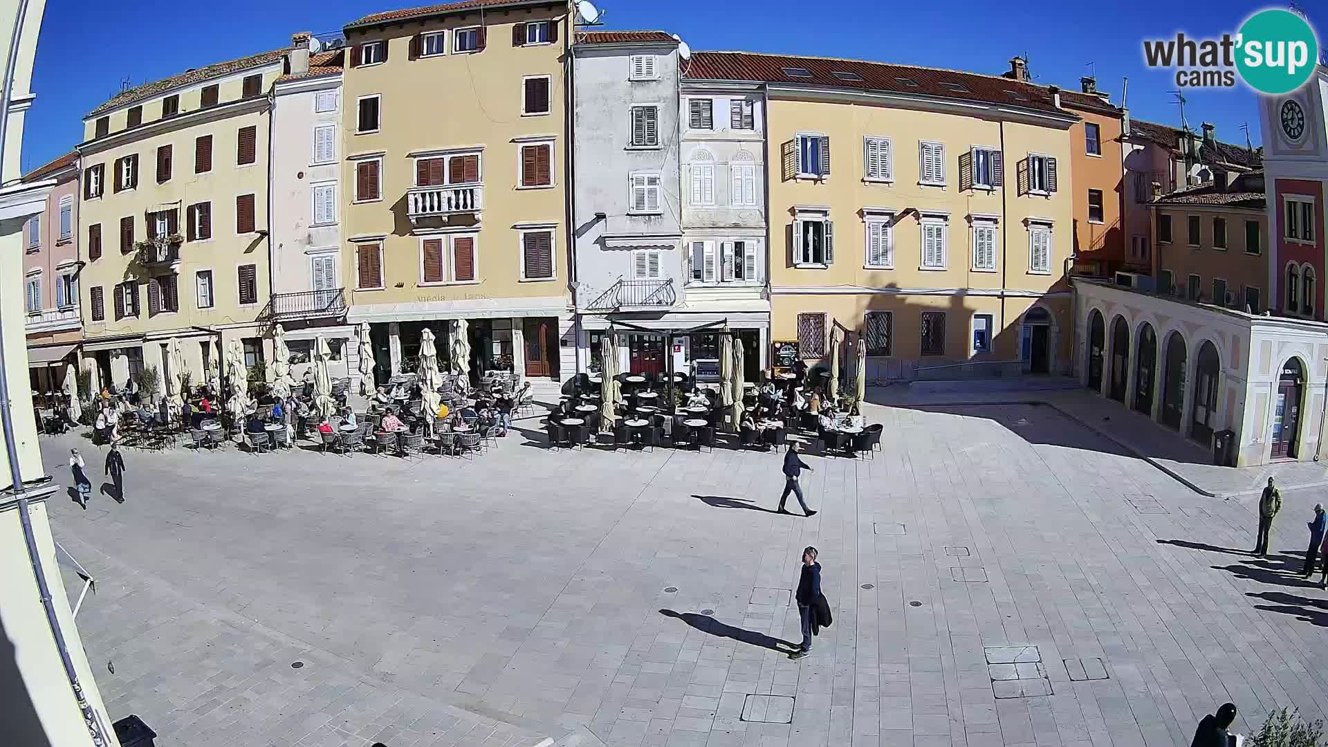 Webcam Rovinj Zentrum – Hauptplatz in Echtzeit