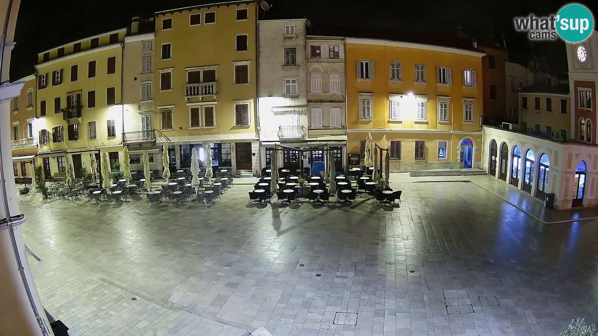 Spletna kamera Rovinj Center – Glavni trg