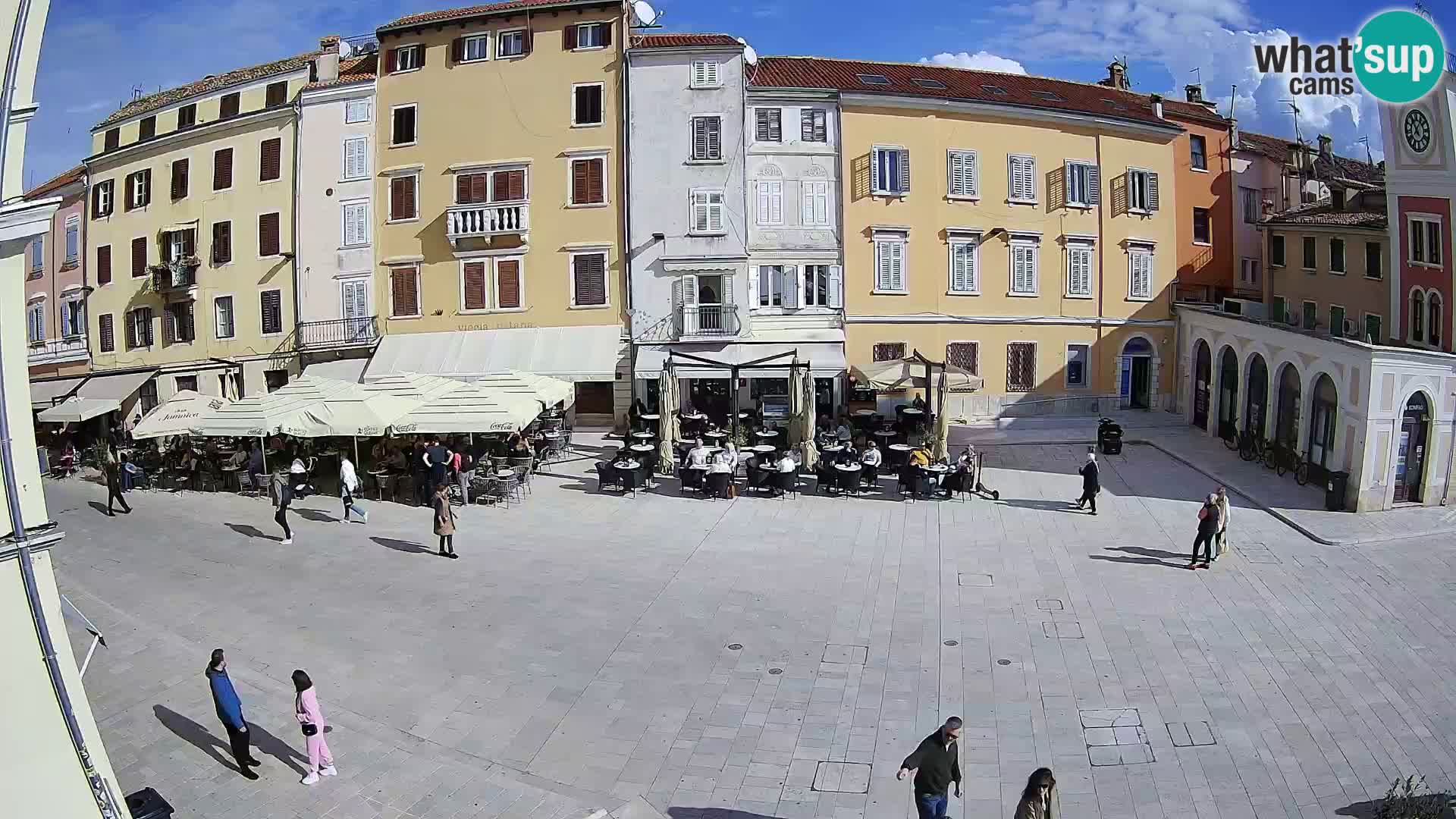 Spletna kamera Rovinj Center – Glavni trg