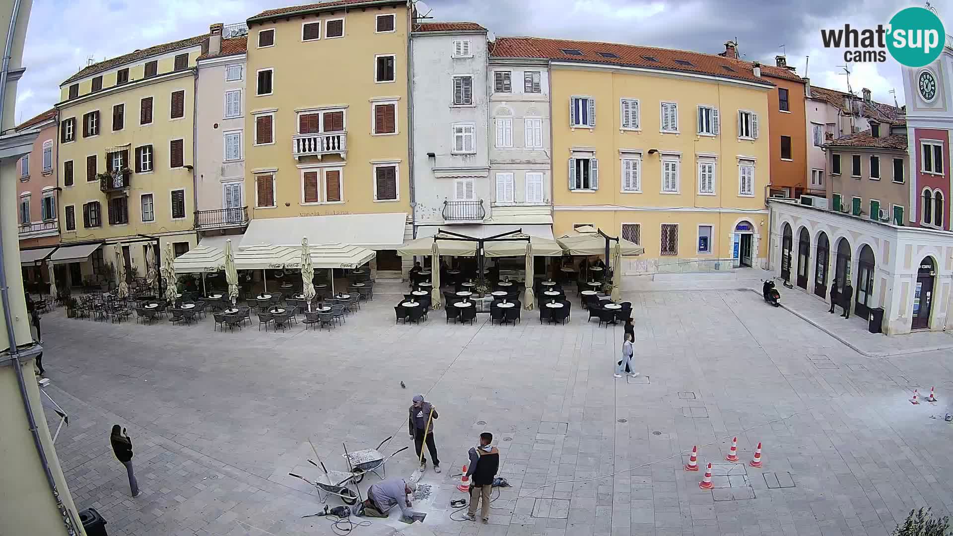 Spletna kamera Rovinj Center – Glavni trg